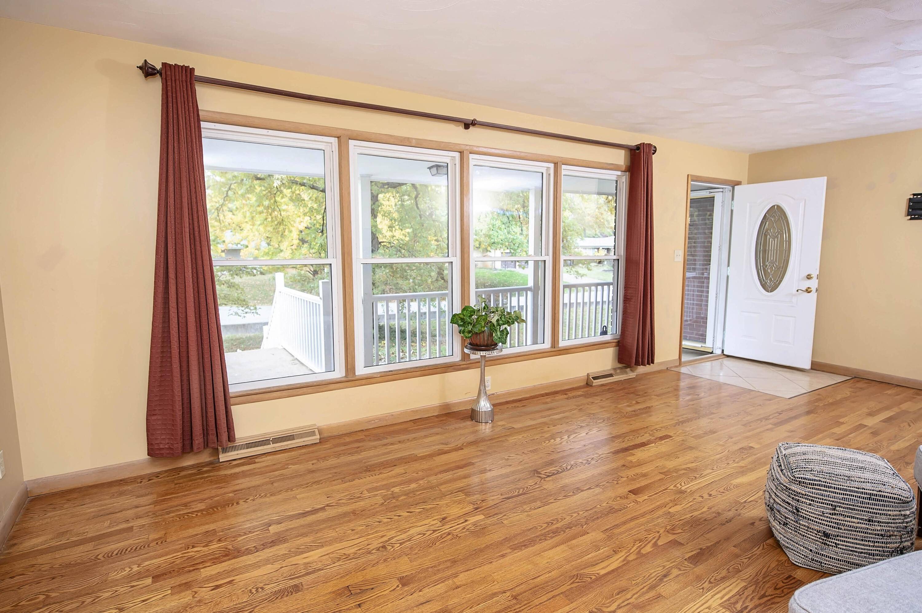 Springfield, MO 65804,2166 S Valleyroad AVE