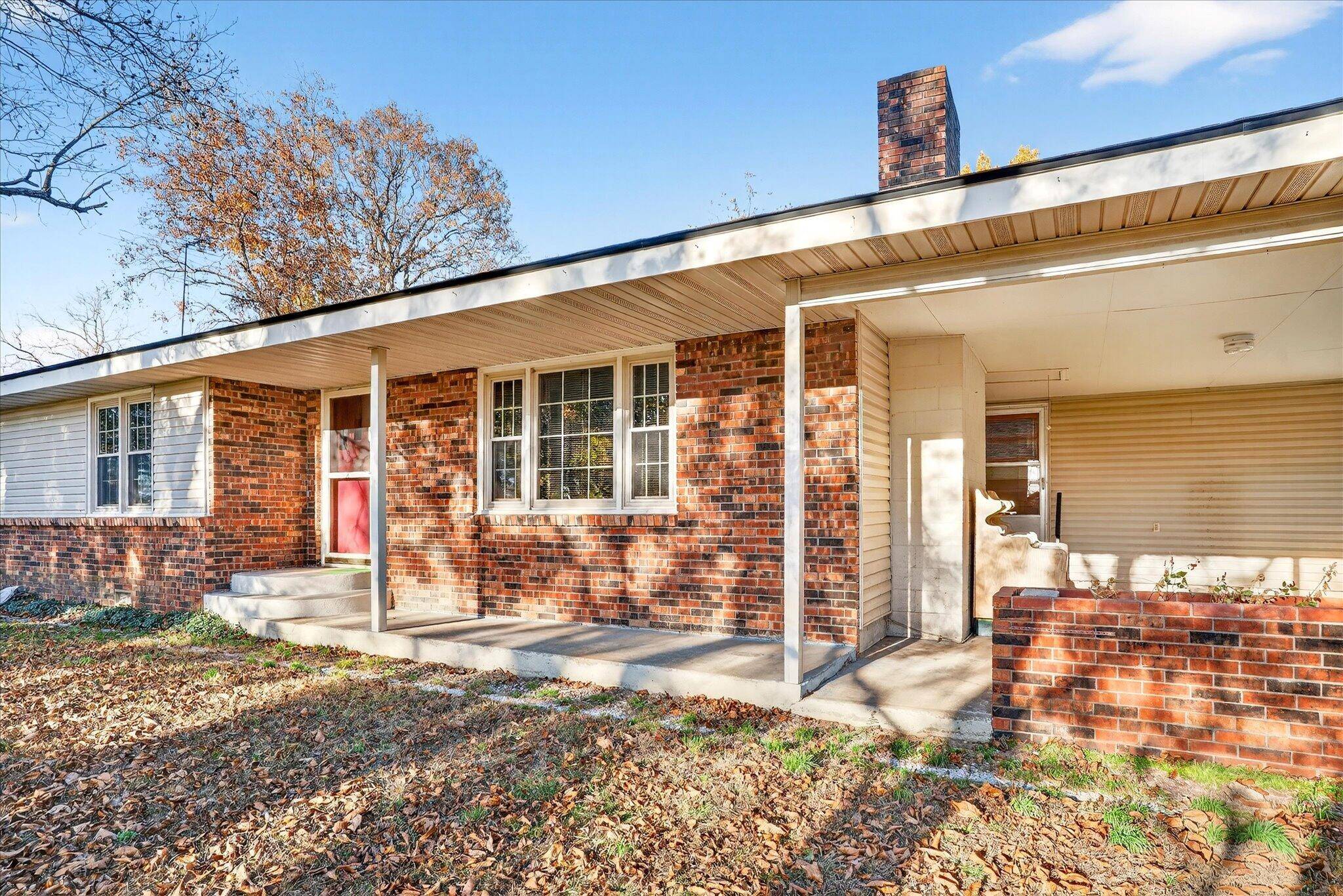 Stockton, MO 65785,18555 E Highway 32