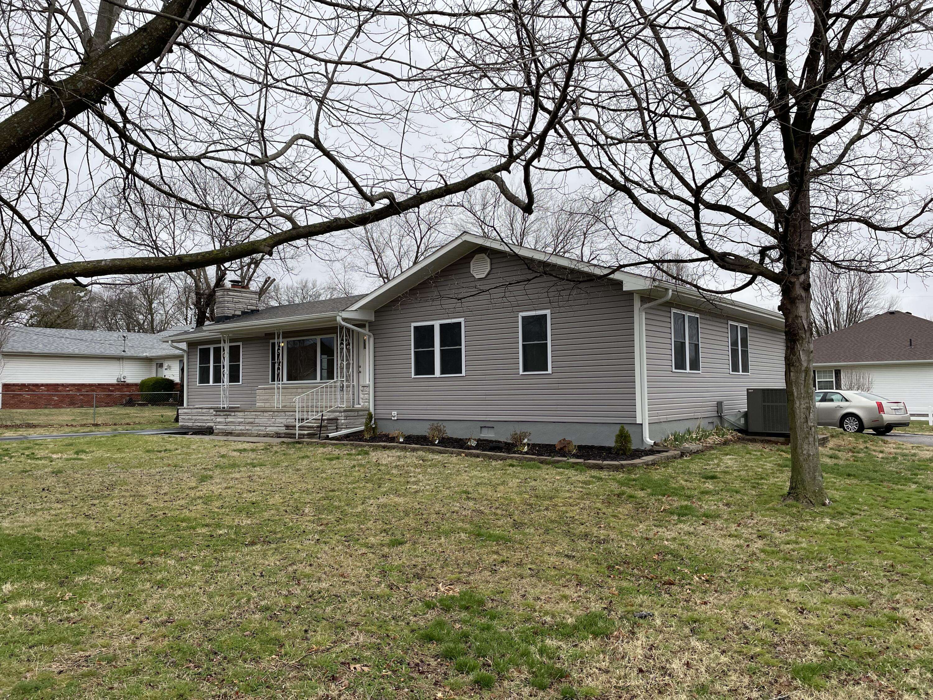 Carthage, MO 64836,1135 E Highland Avenue