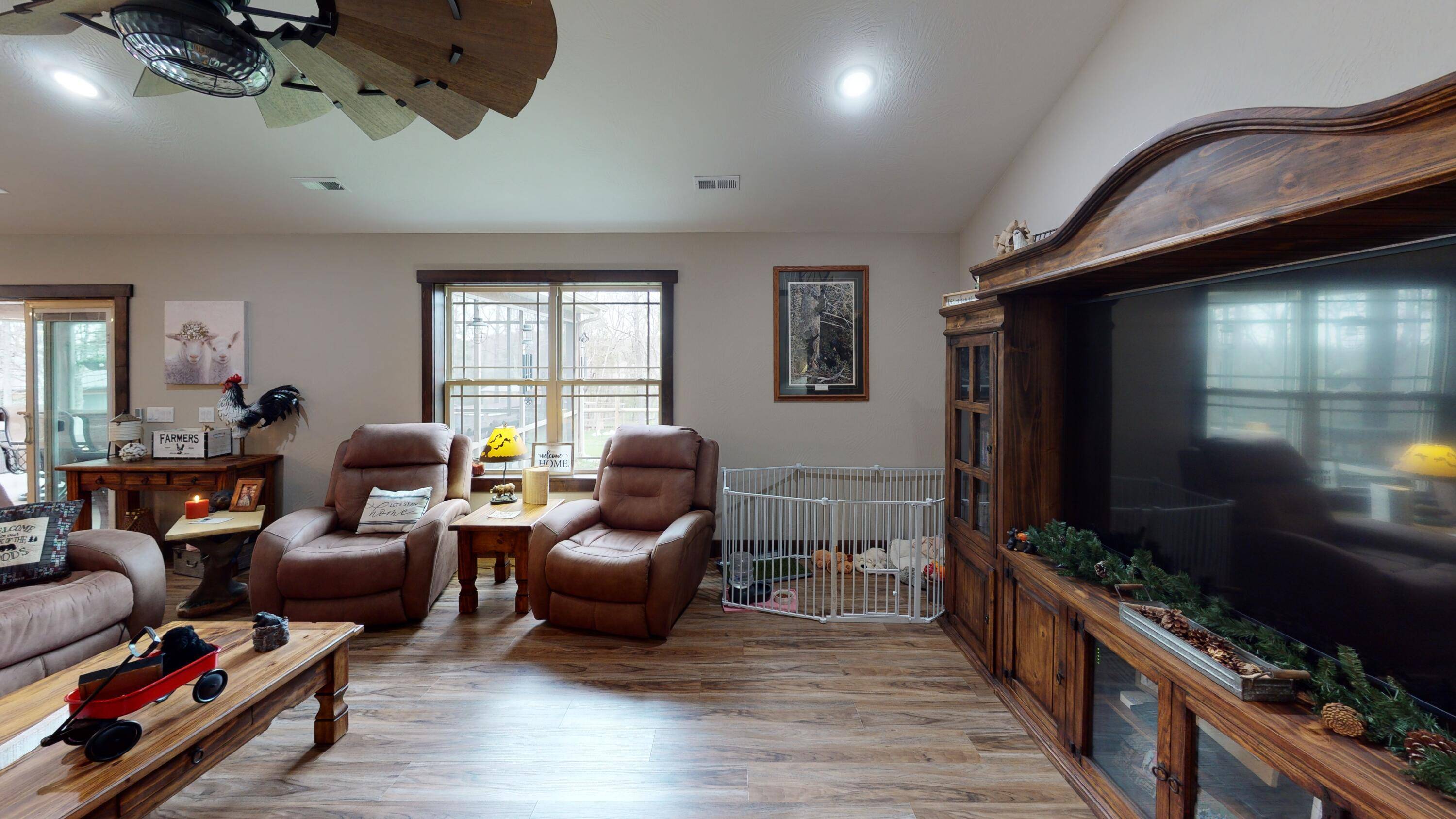 Kirbyville, MO 65679,120 Coon Creek Farms Drive