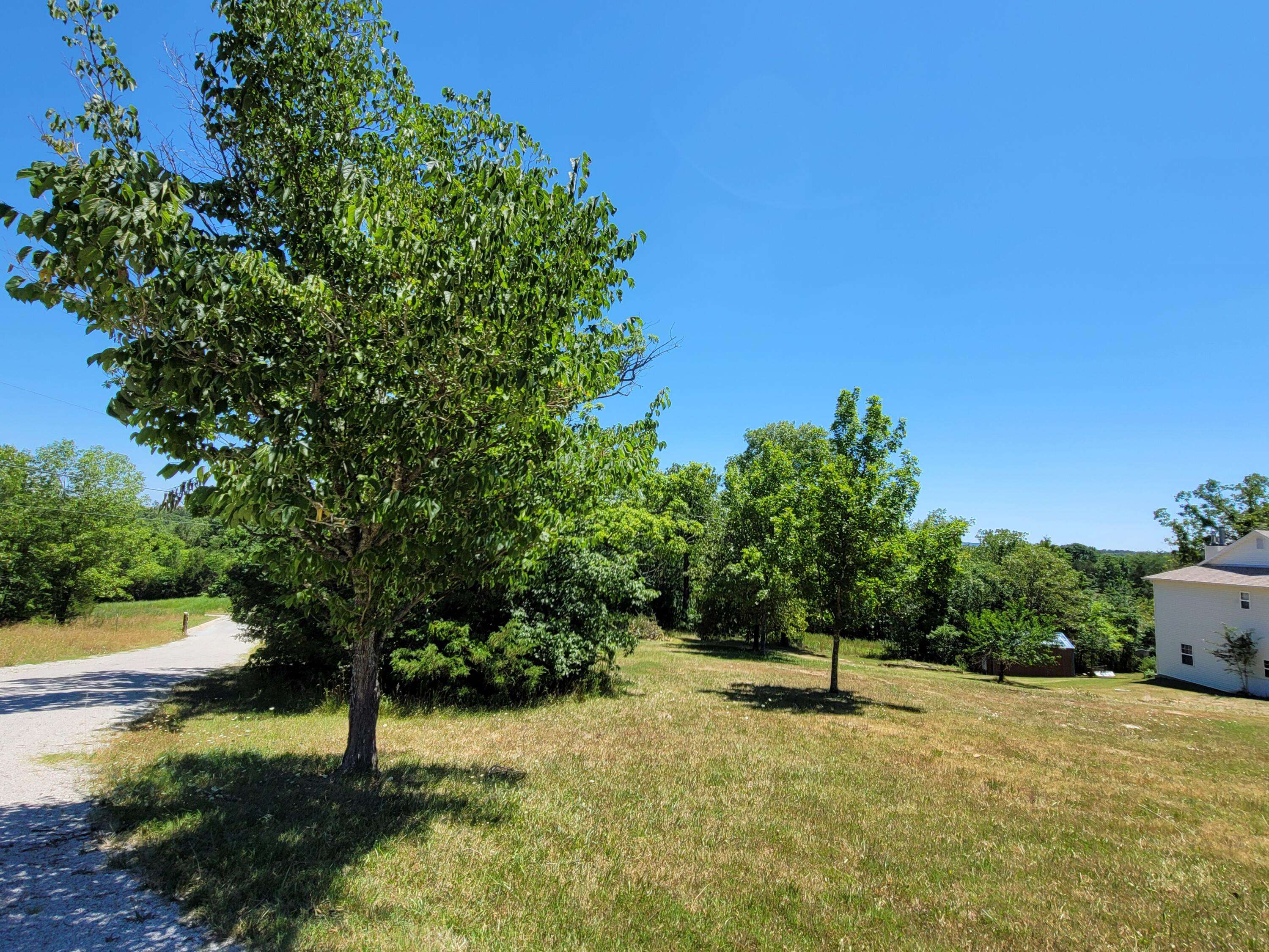Kirbyville, MO 65679,220 Mary Lane