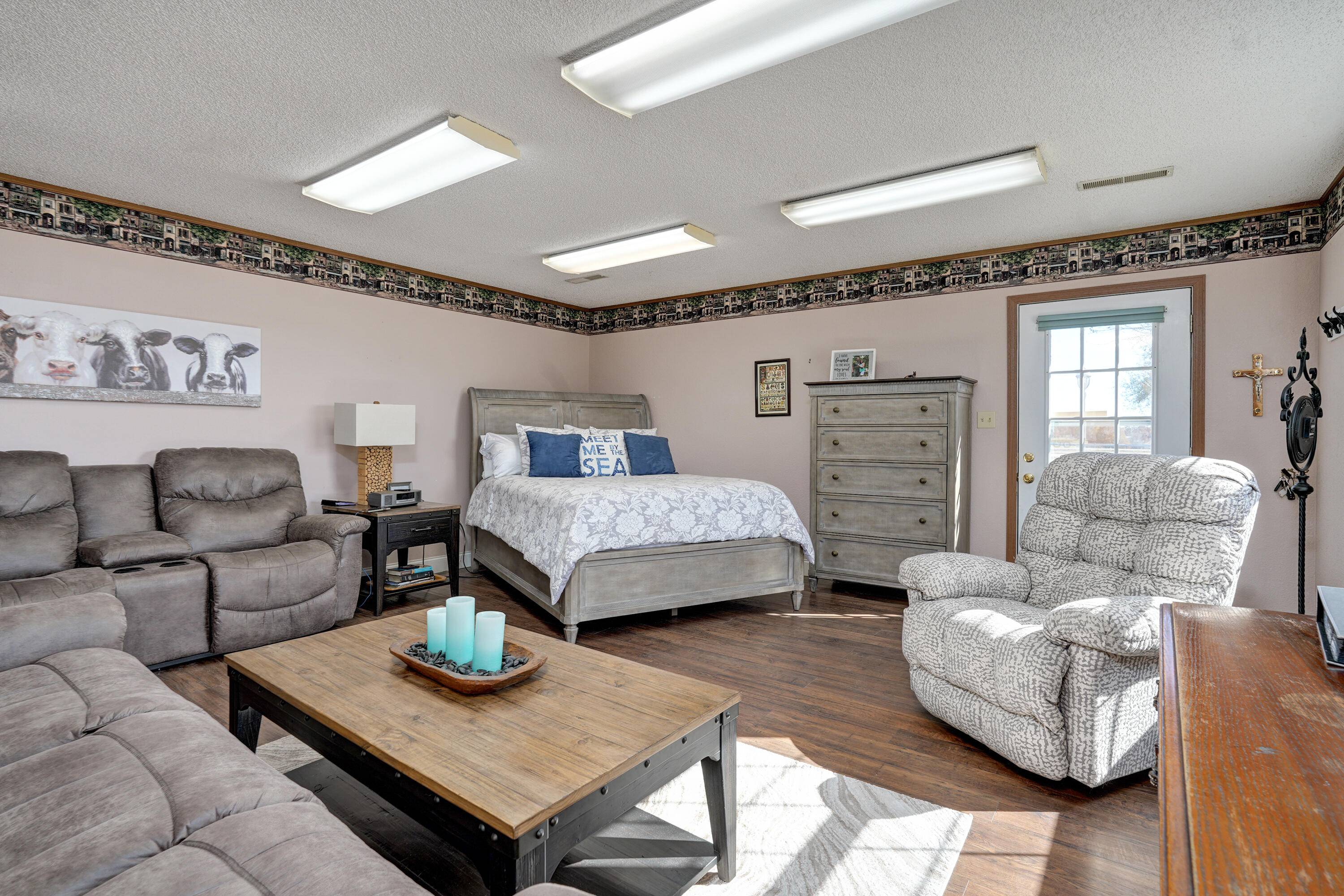 Mt Vernon, MO 65712,11159 Lawrence 1163