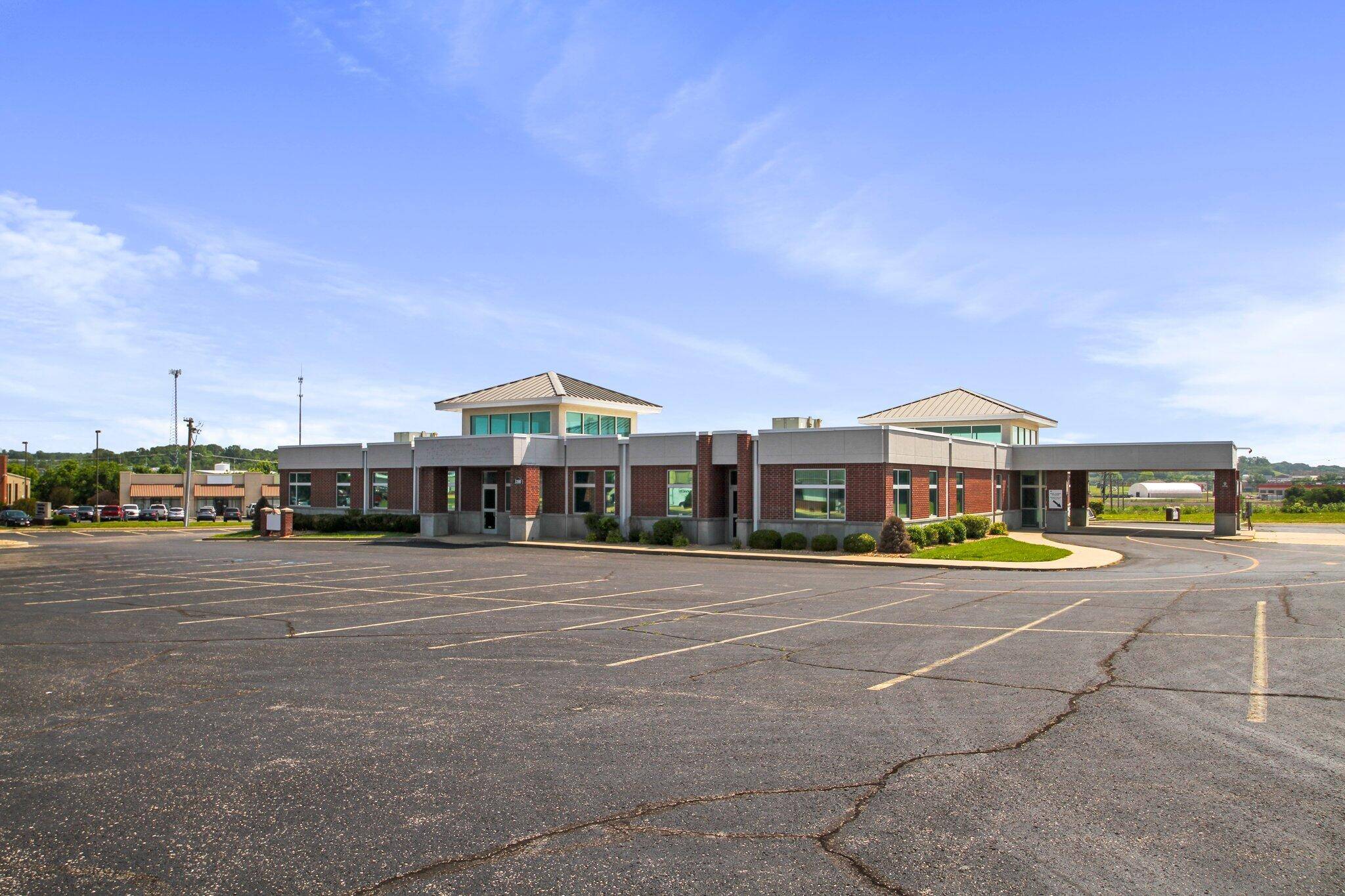 West Plains, MO 65775,3100 Independence Square