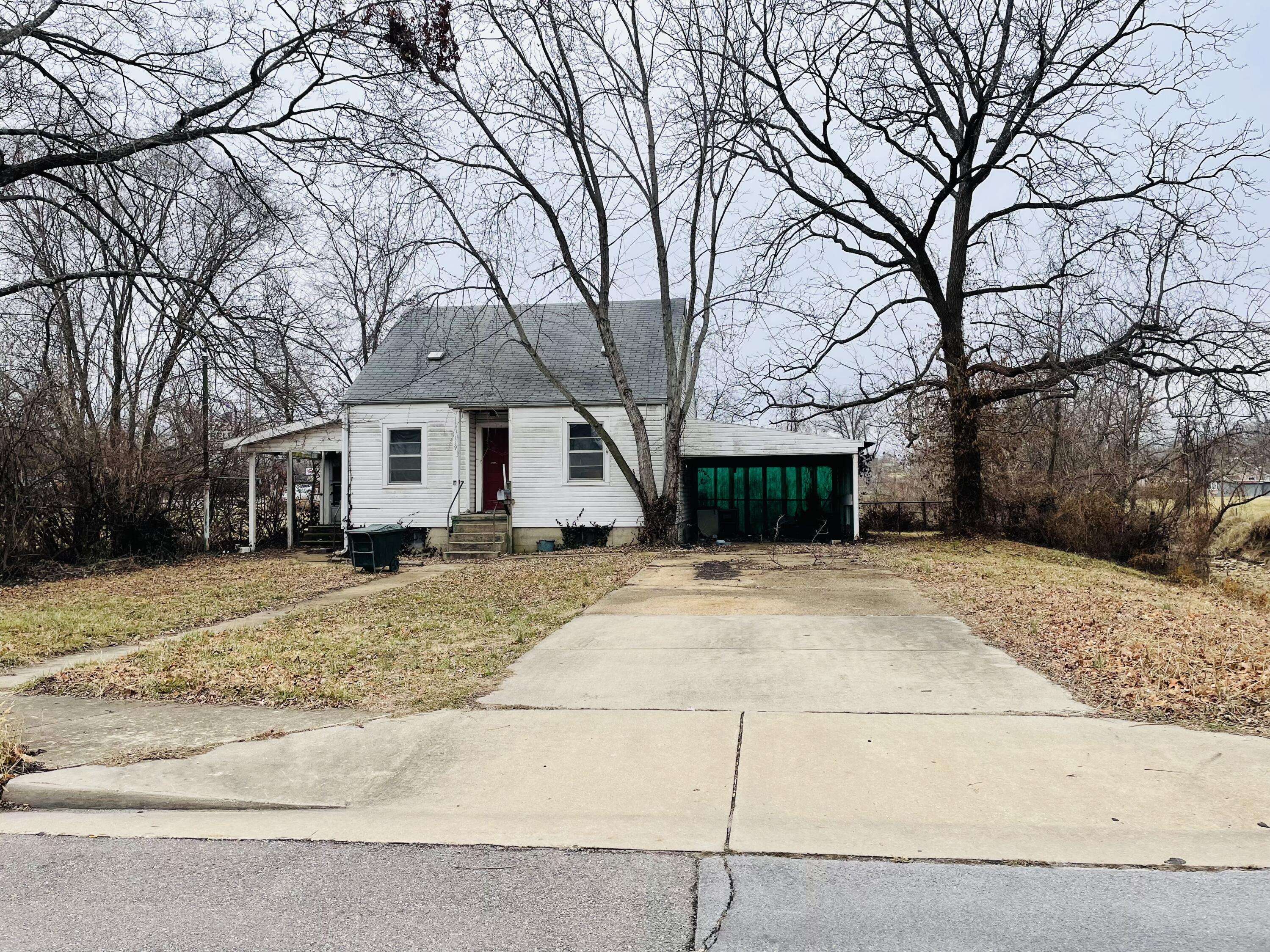 Rolla, MO 65401,100 Highway 72 W