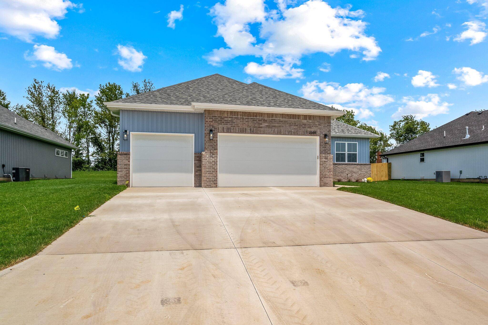 Ozark, MO 65721,2203 W Mason Place