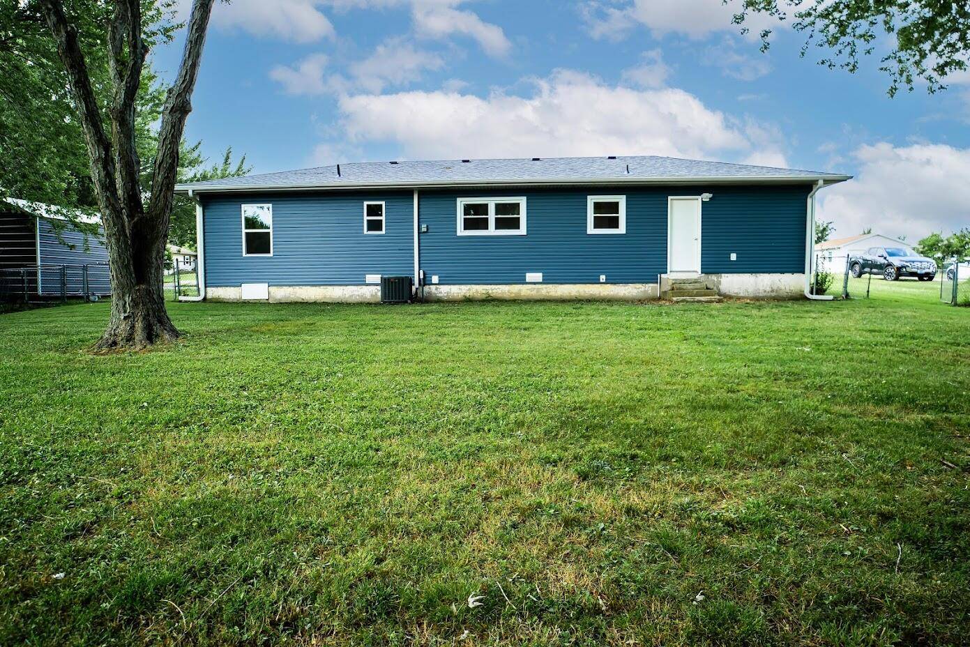 Marshfield, MO 65706,425 Wilson Way