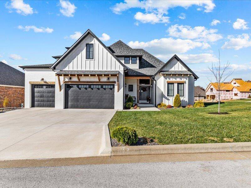 Springfield, MO 65809,703 S Hickory Drive