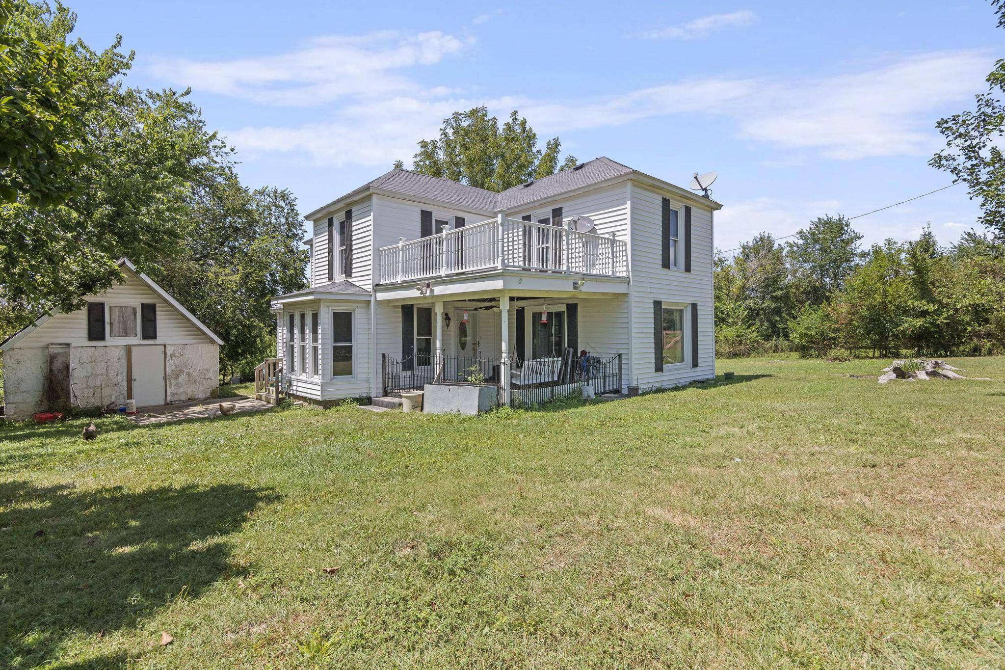 Marshfield, MO 65706,4577 State W Road