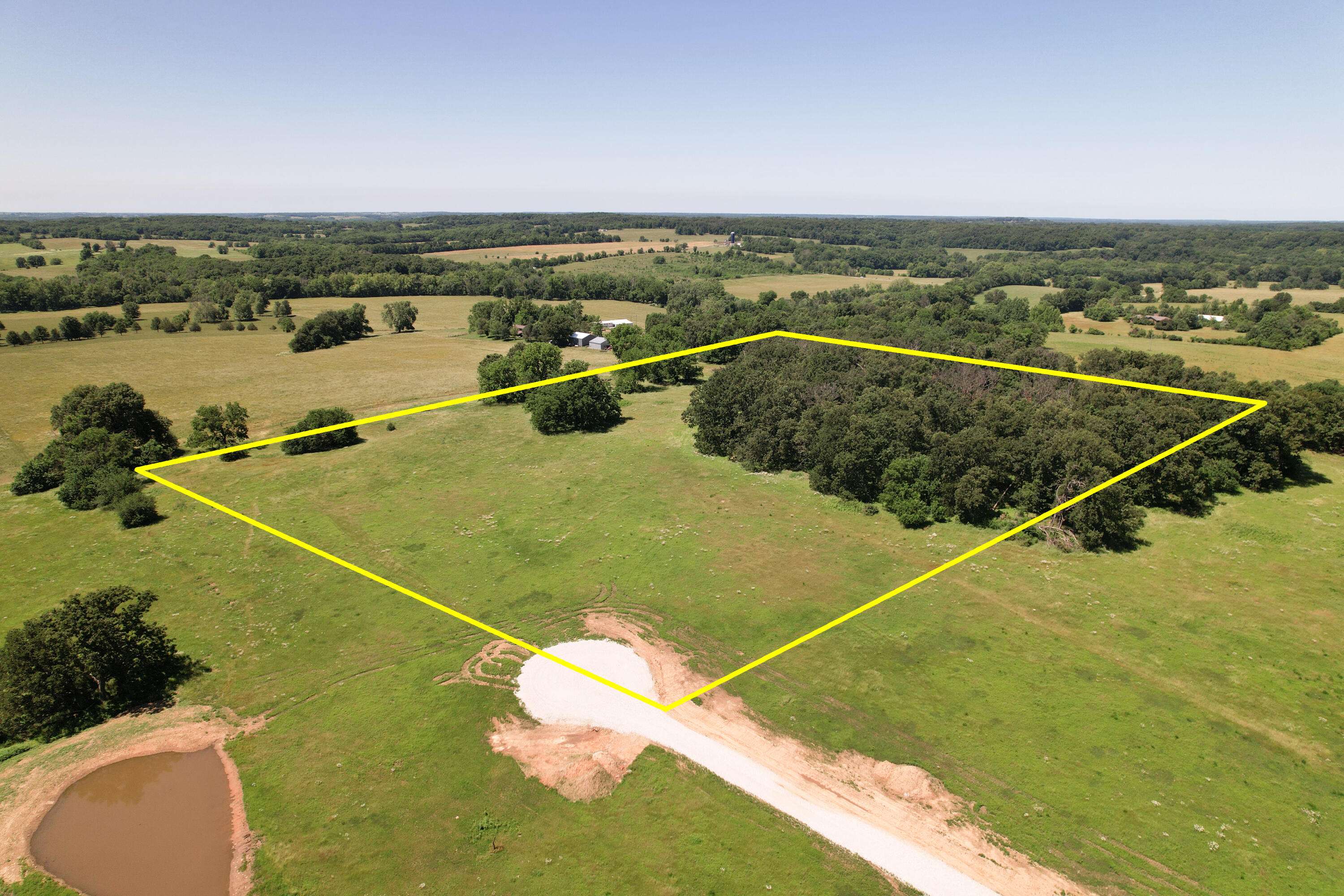 Fair Play, MO 65649,005 E Highway 32
