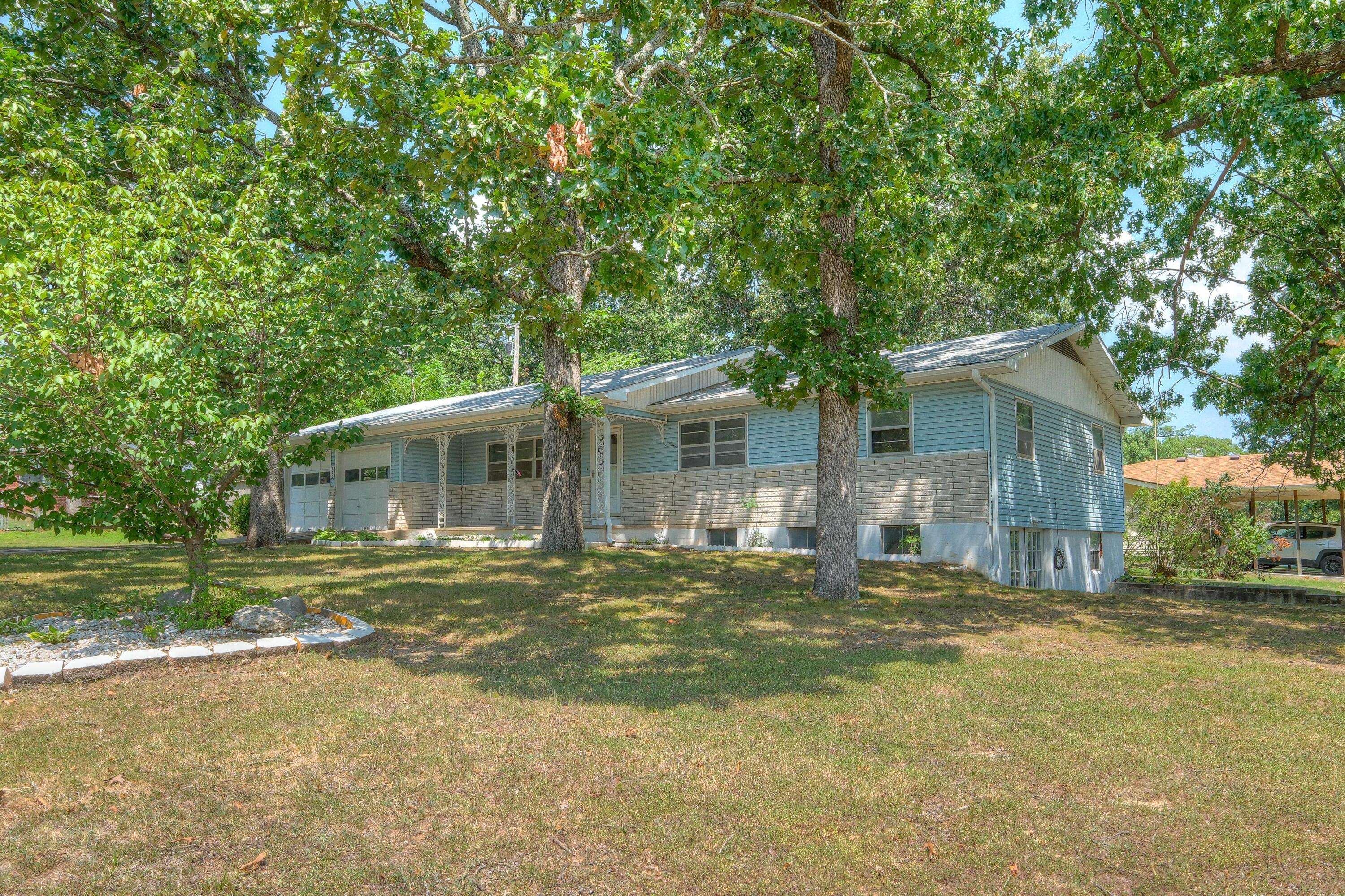 Neosho, MO 64850,600 Gooch Road