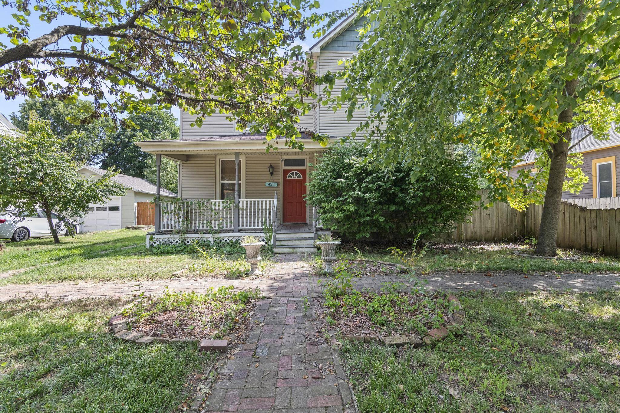 Springfield, MO 65803,424 E Locust Street