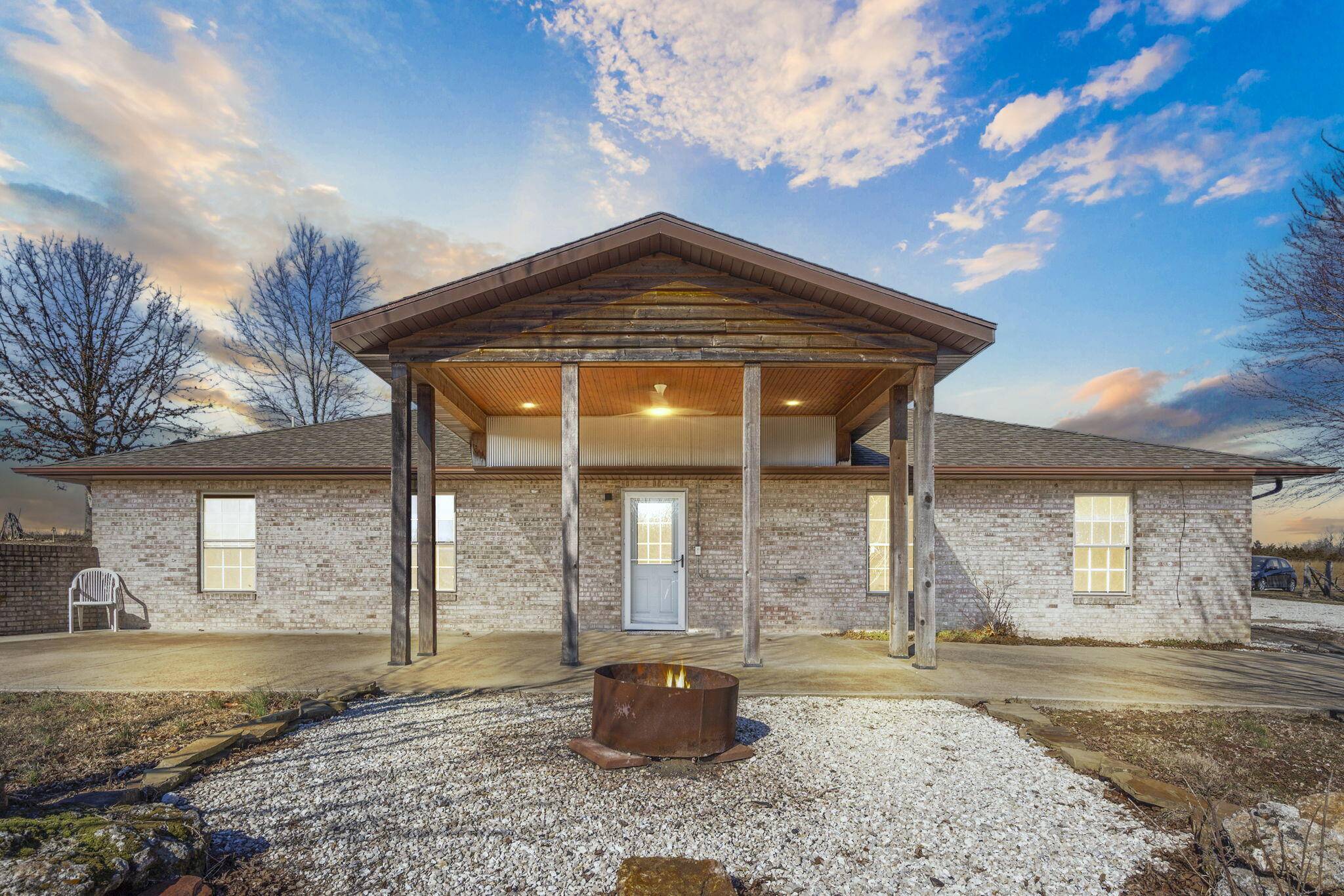 Mack's Creek, MO 65786,1300 Long Branch Road