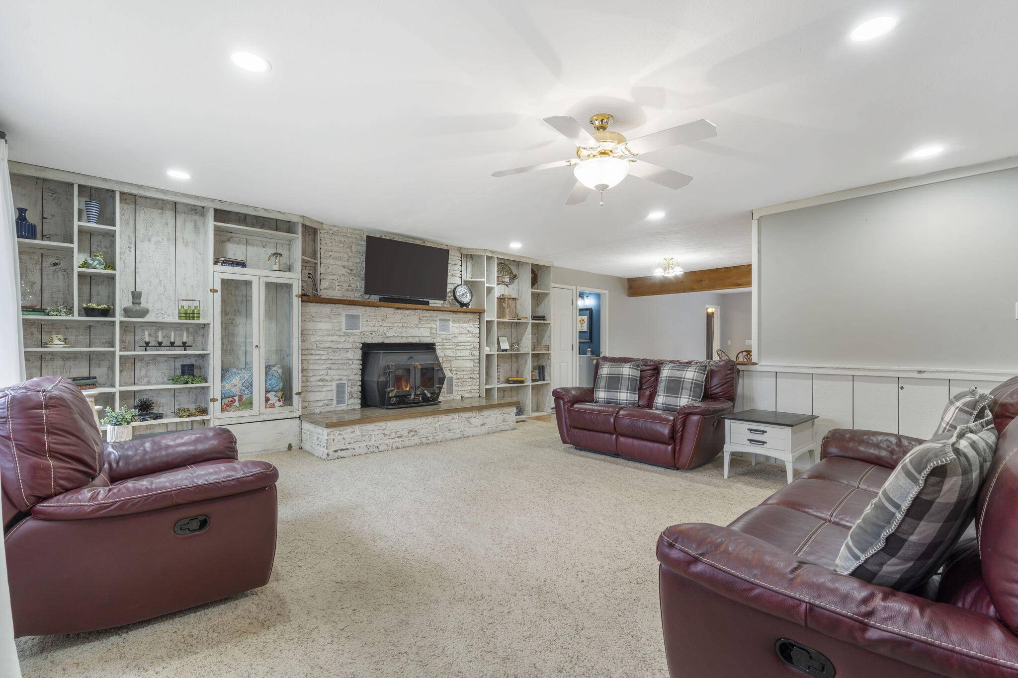 Branson West, MO 65737,213 Webb Road