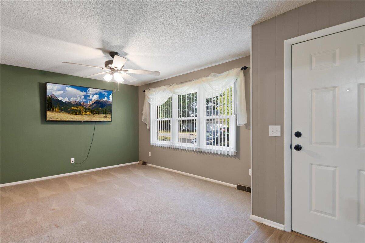 Springfield, MO 65803,5442 N Farm Road 179