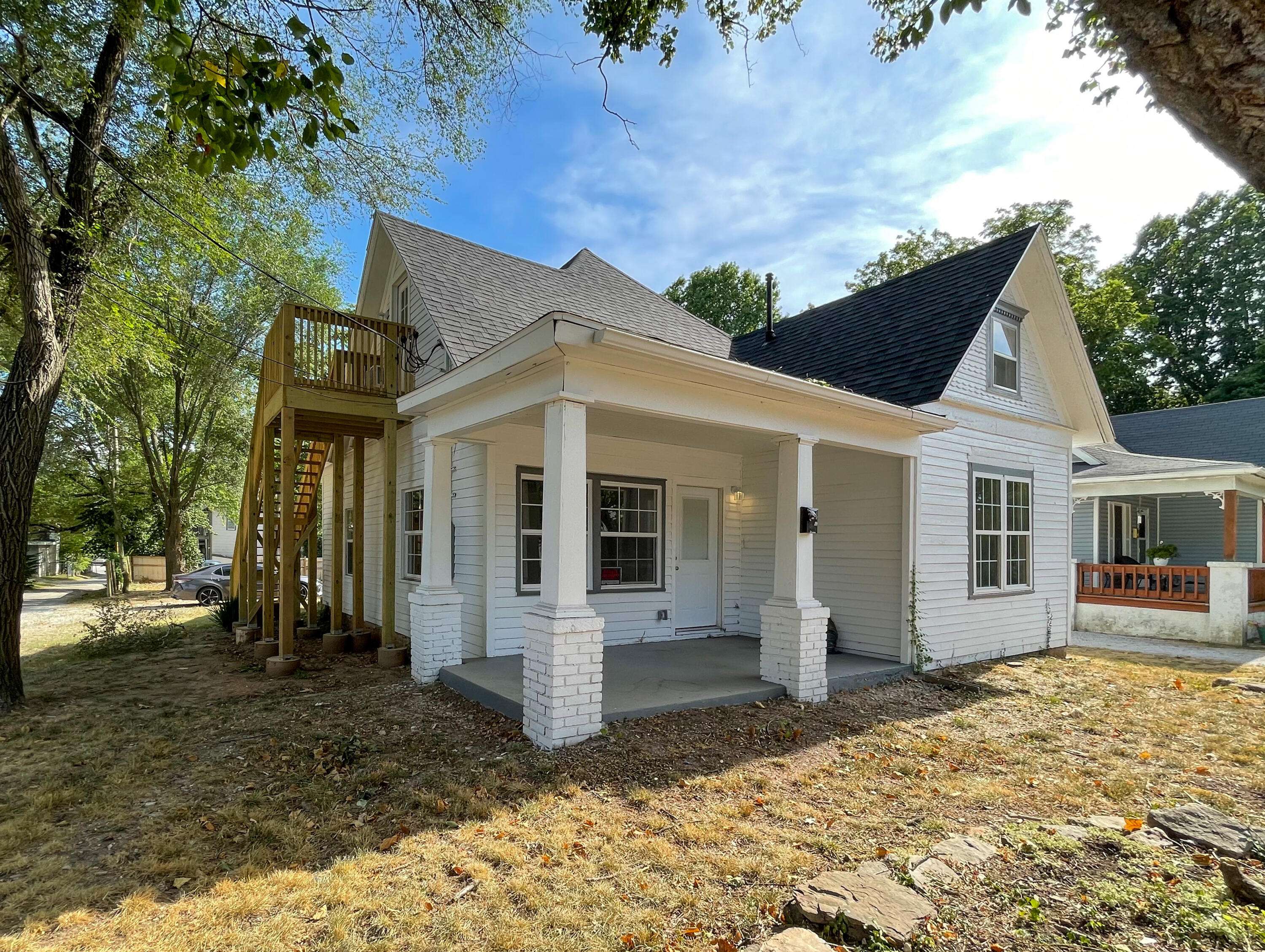 Springfield, MO 65806,824&826 W Elm Street