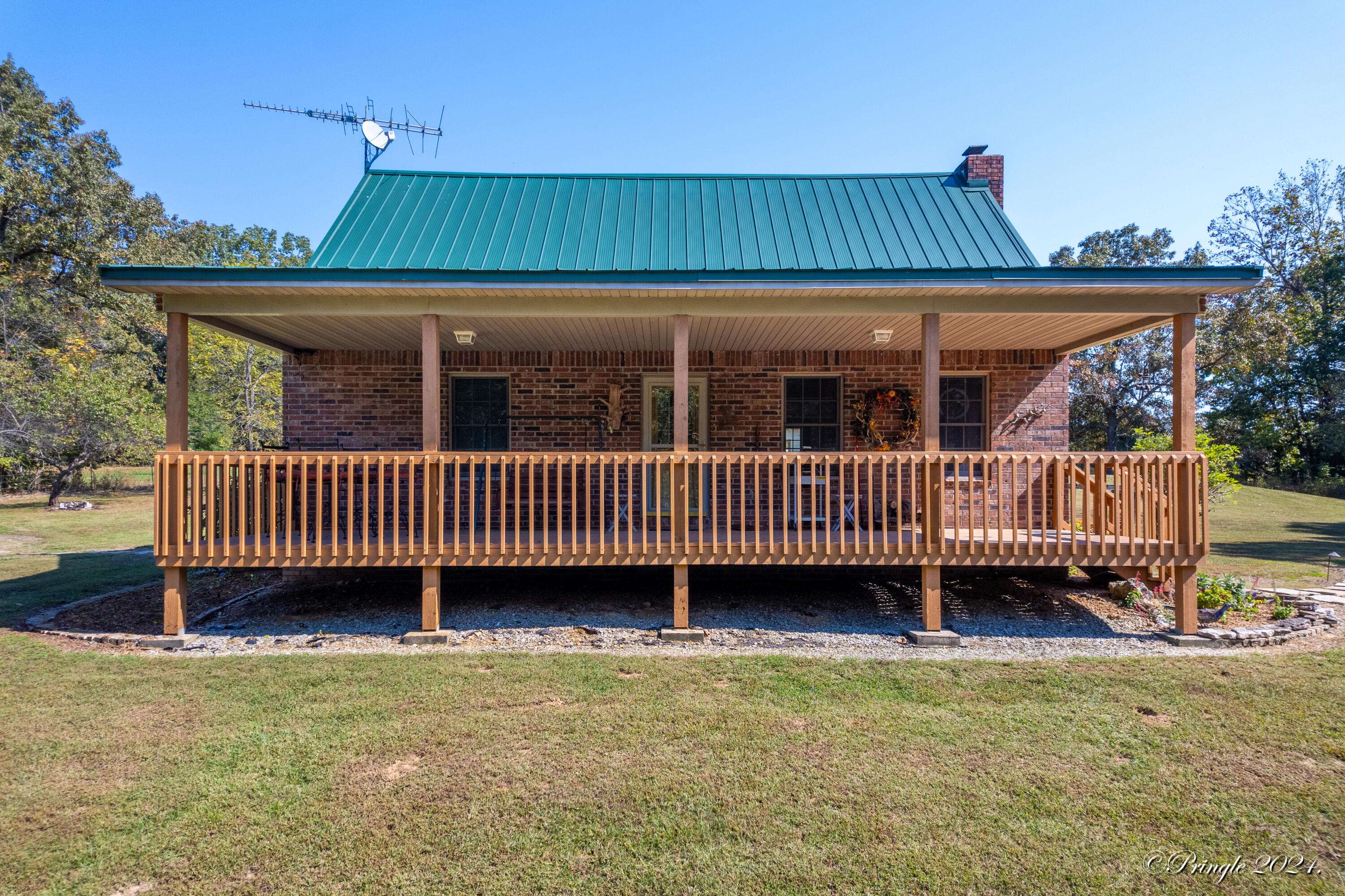 West Plains, MO 65775,5275 County Road 9720