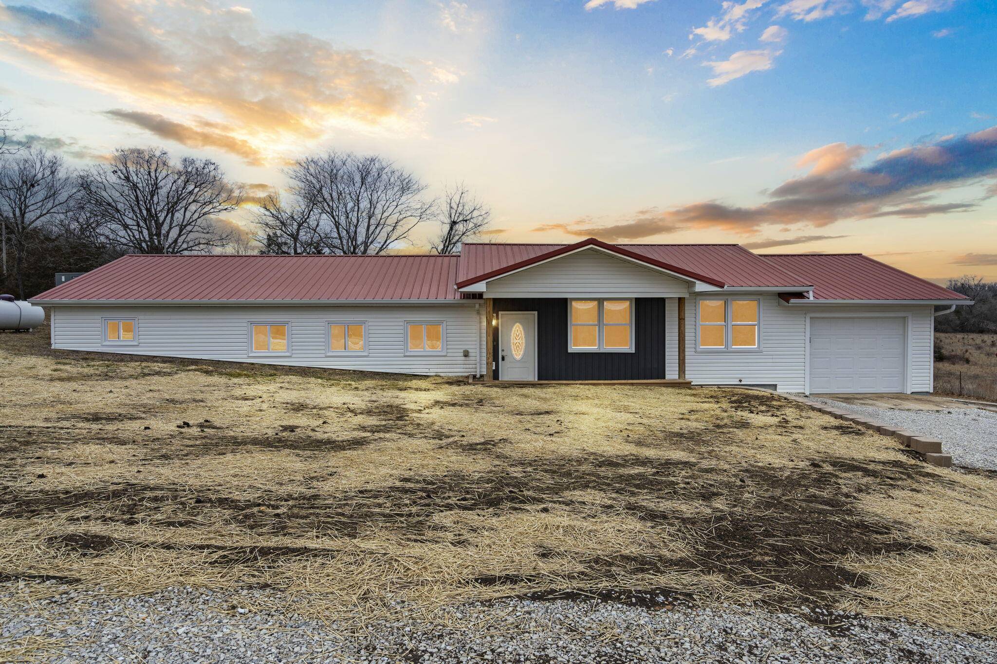 Wheatland, MO 65779,20303 Us Highway 54