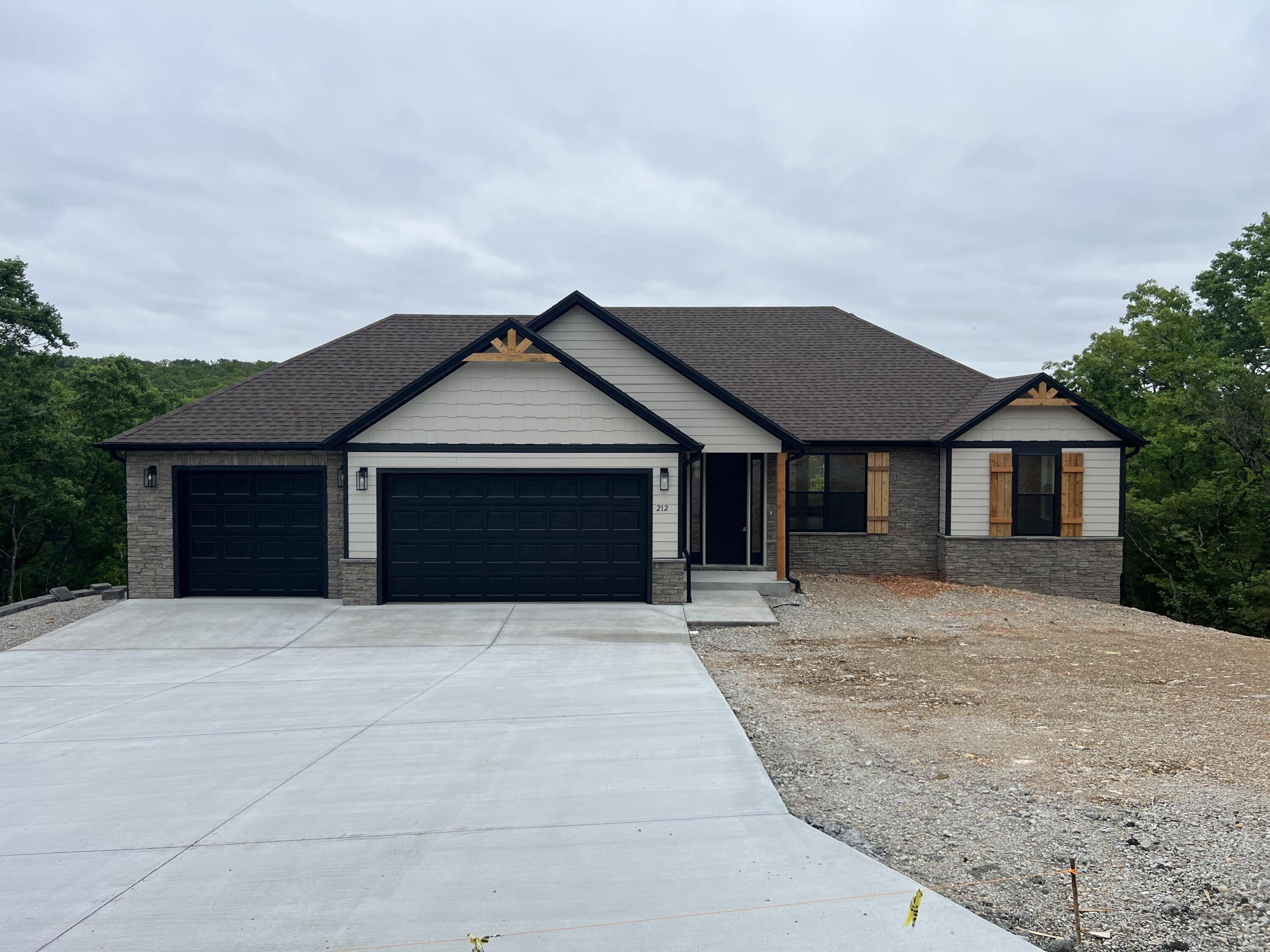 Branson West, MO 65737,212 Weatherstone Drive #236