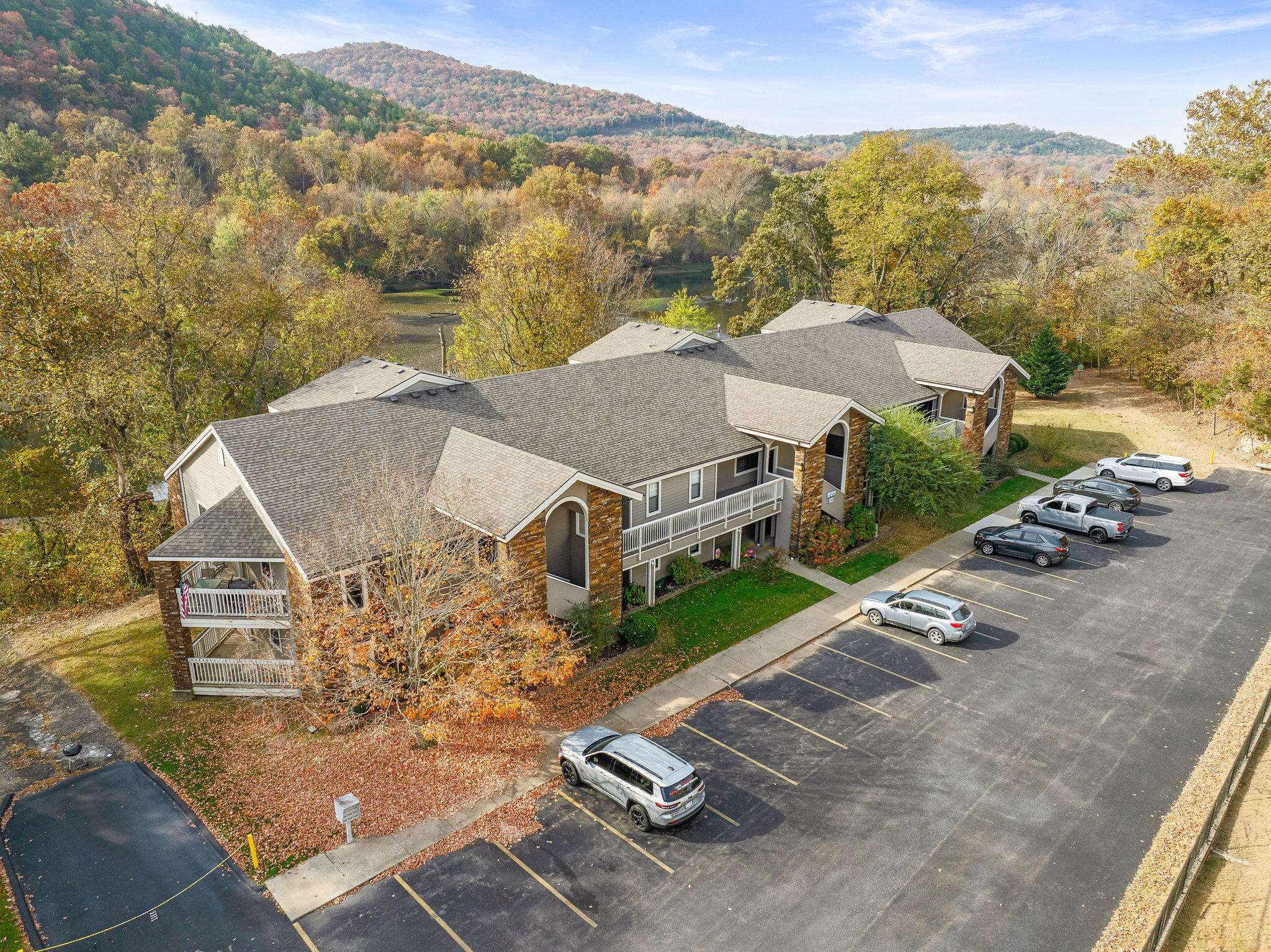Branson, MO 65616,366 Wimbledon Drive #4