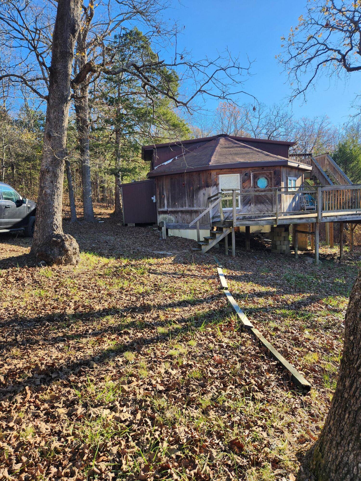 Gainesville, MO 65655,910 County Rd 817