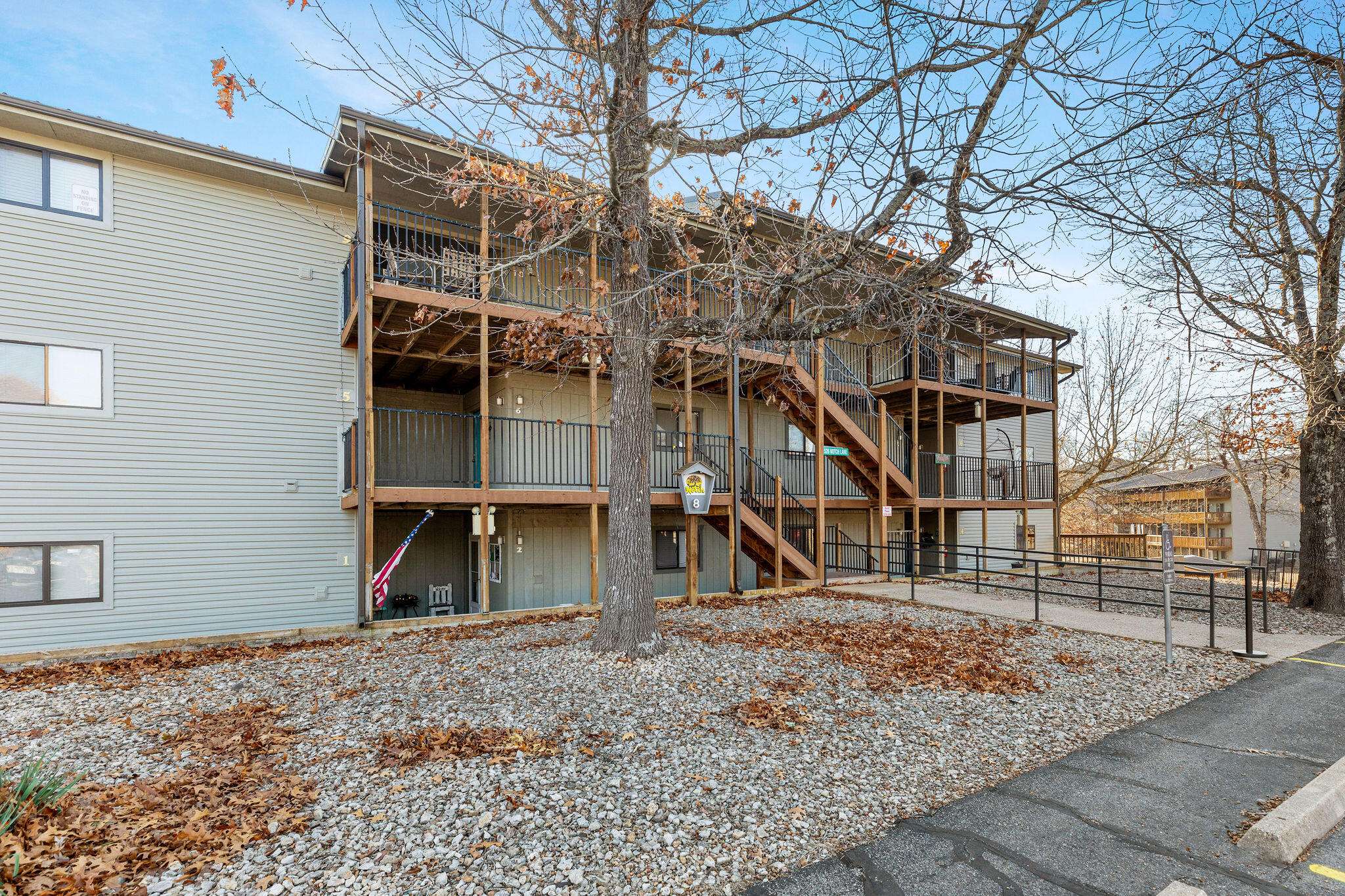Branson West, MO 65737,526 Notch Lane #10