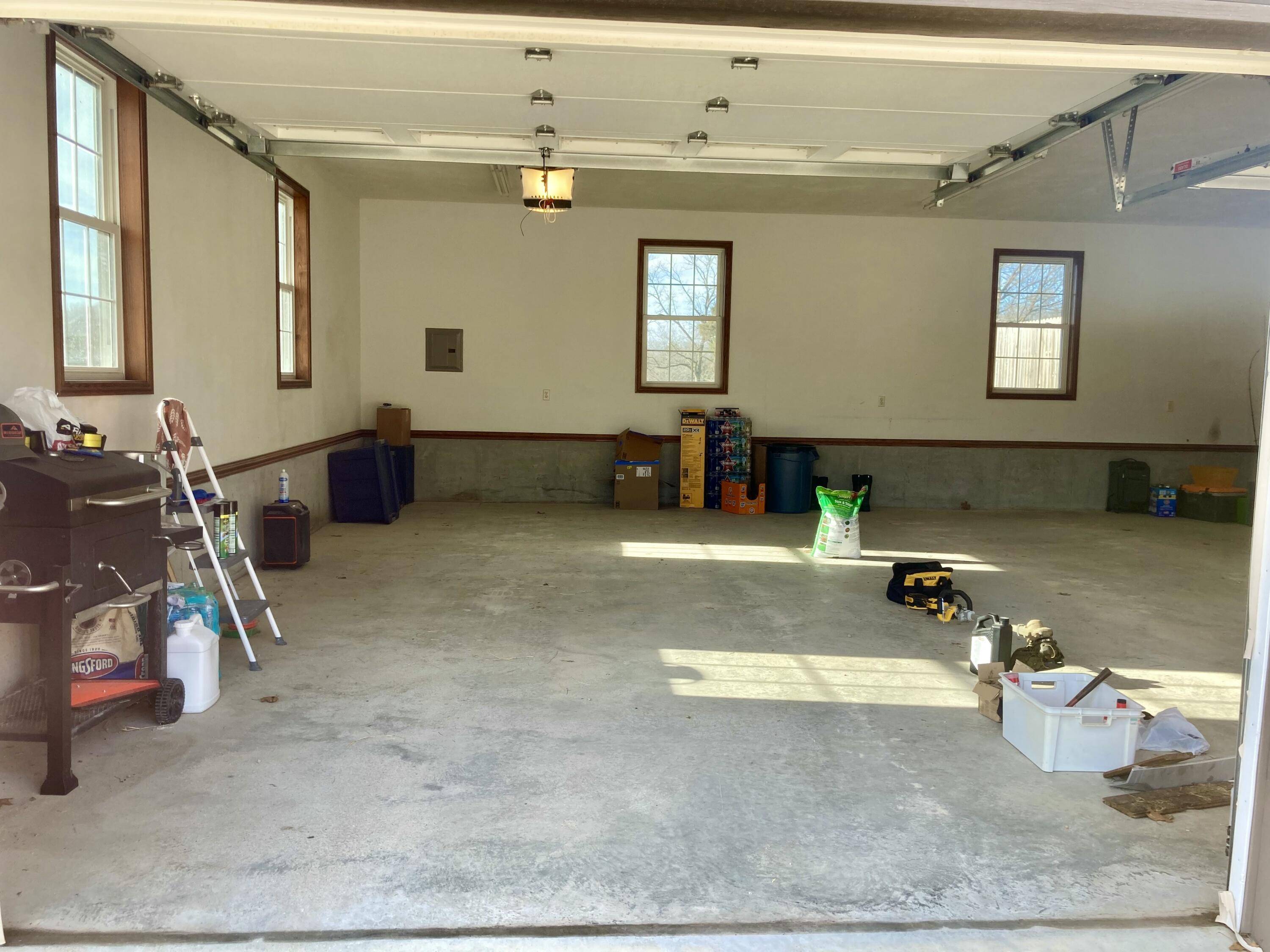 Seymour, MO 65746,4330 Skyline Road