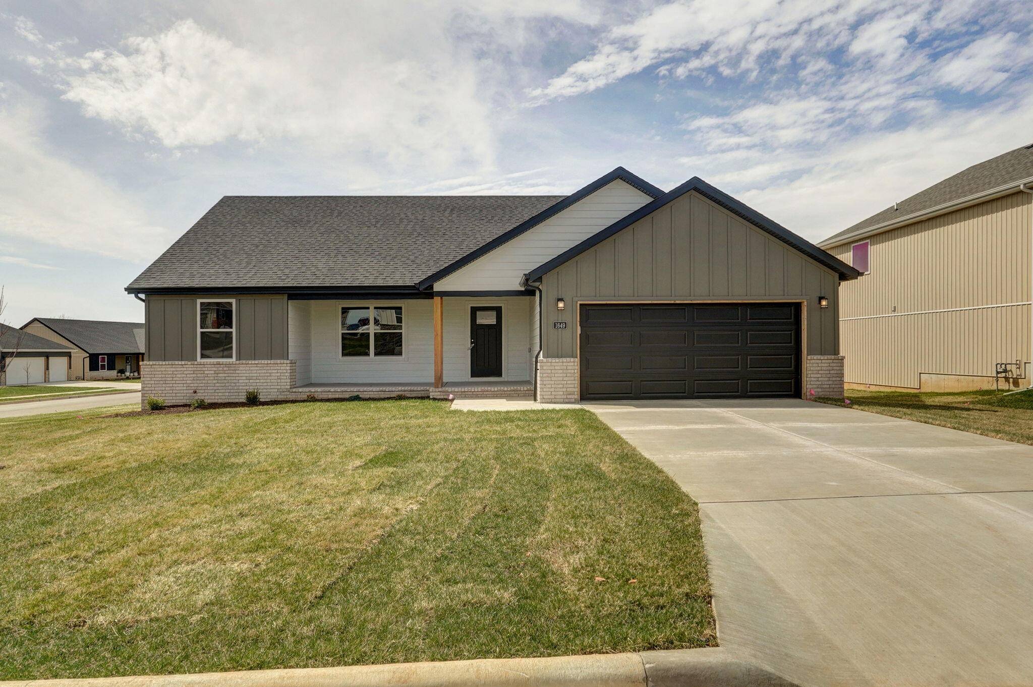 Republic, MO 65738,1649 S Burney Place