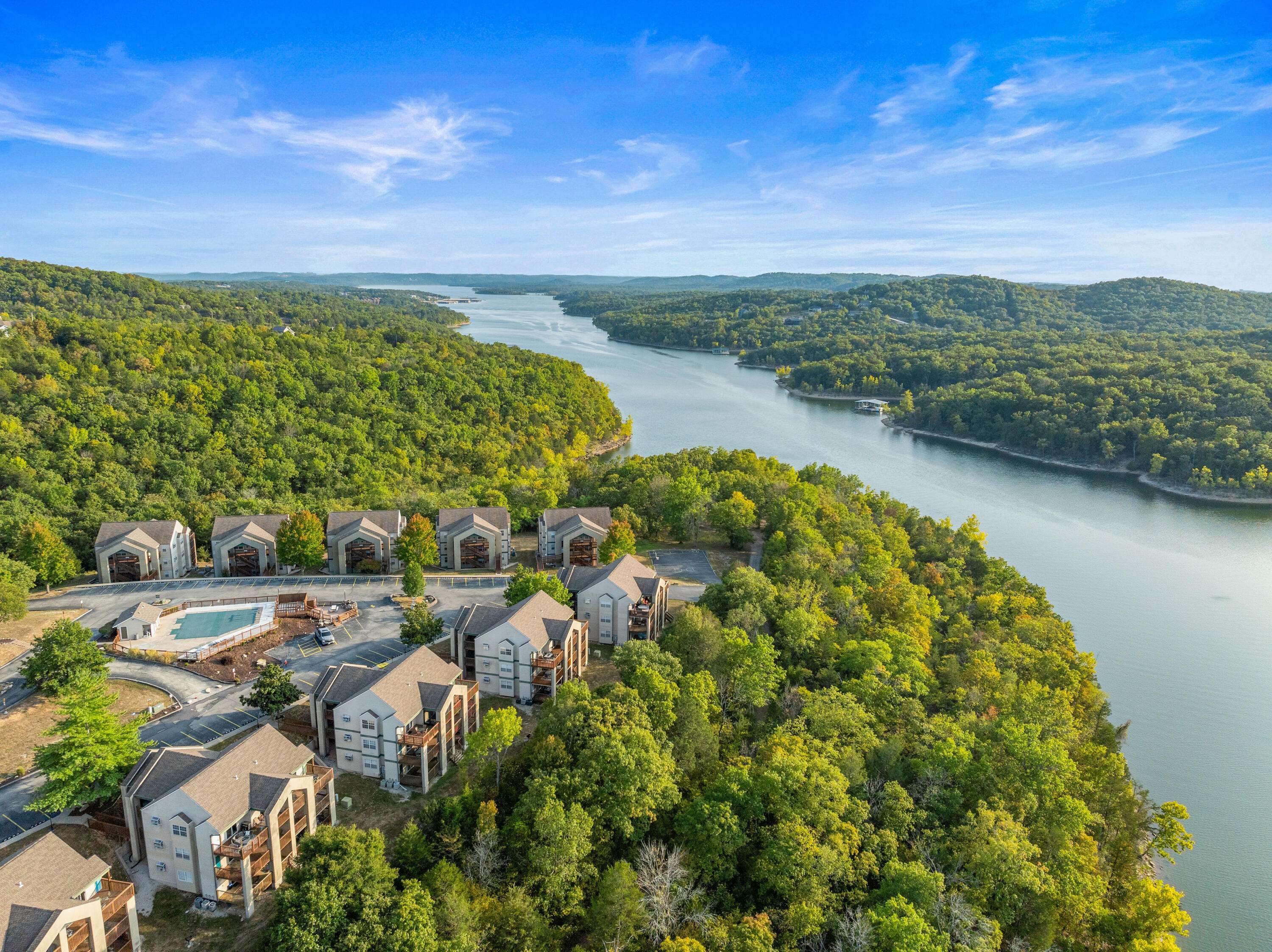 Branson, MO 65616,17 Gold Finch Drive #5