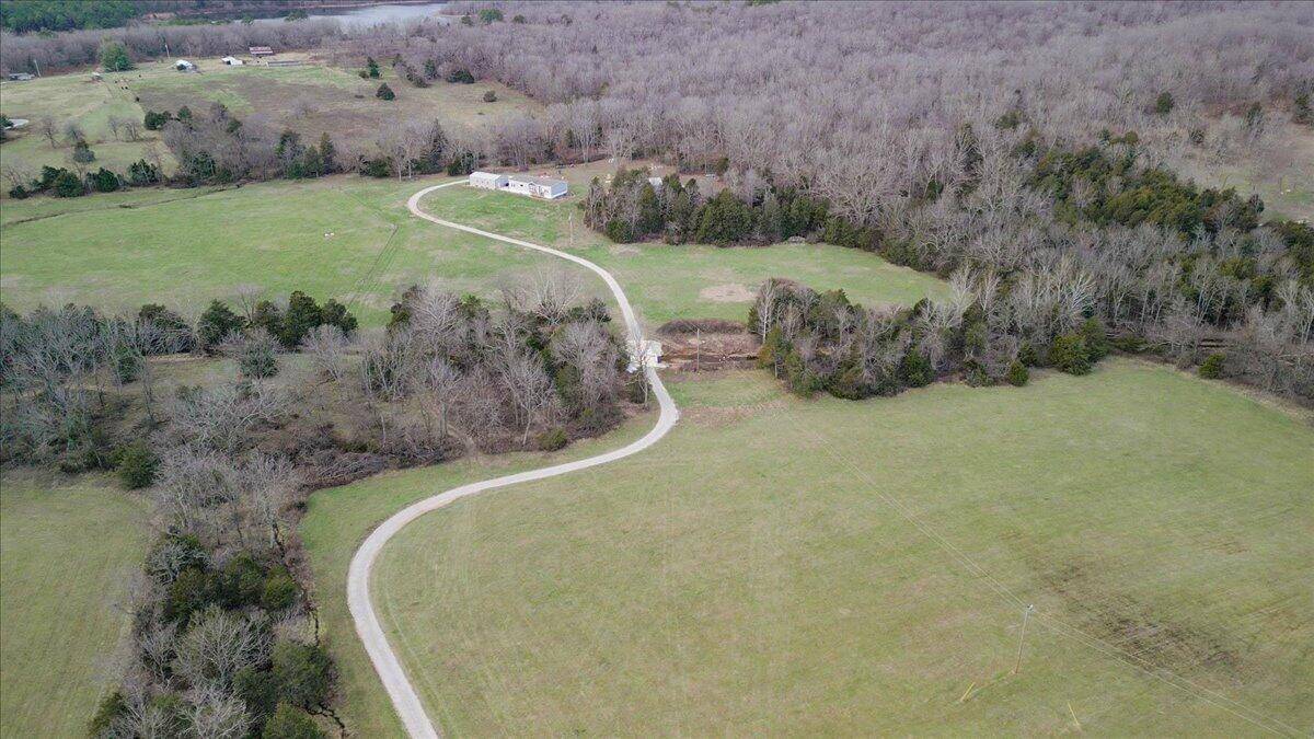Mountain View, MO 65548,1243 County Road 2410