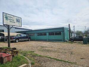 Mountain Grove, MO 65711,410 W 3rd Street
