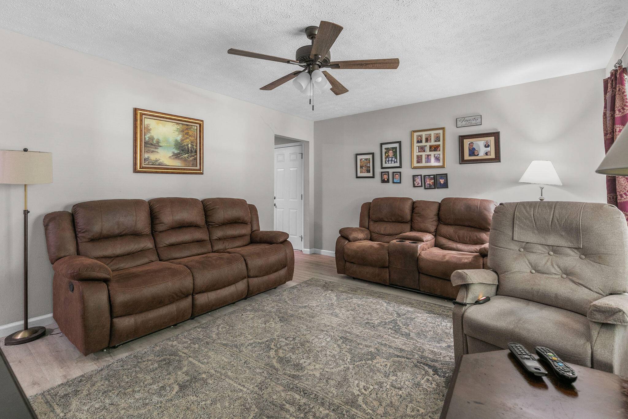 Springfield, MO 65807,2517 S Nettleton Avenue