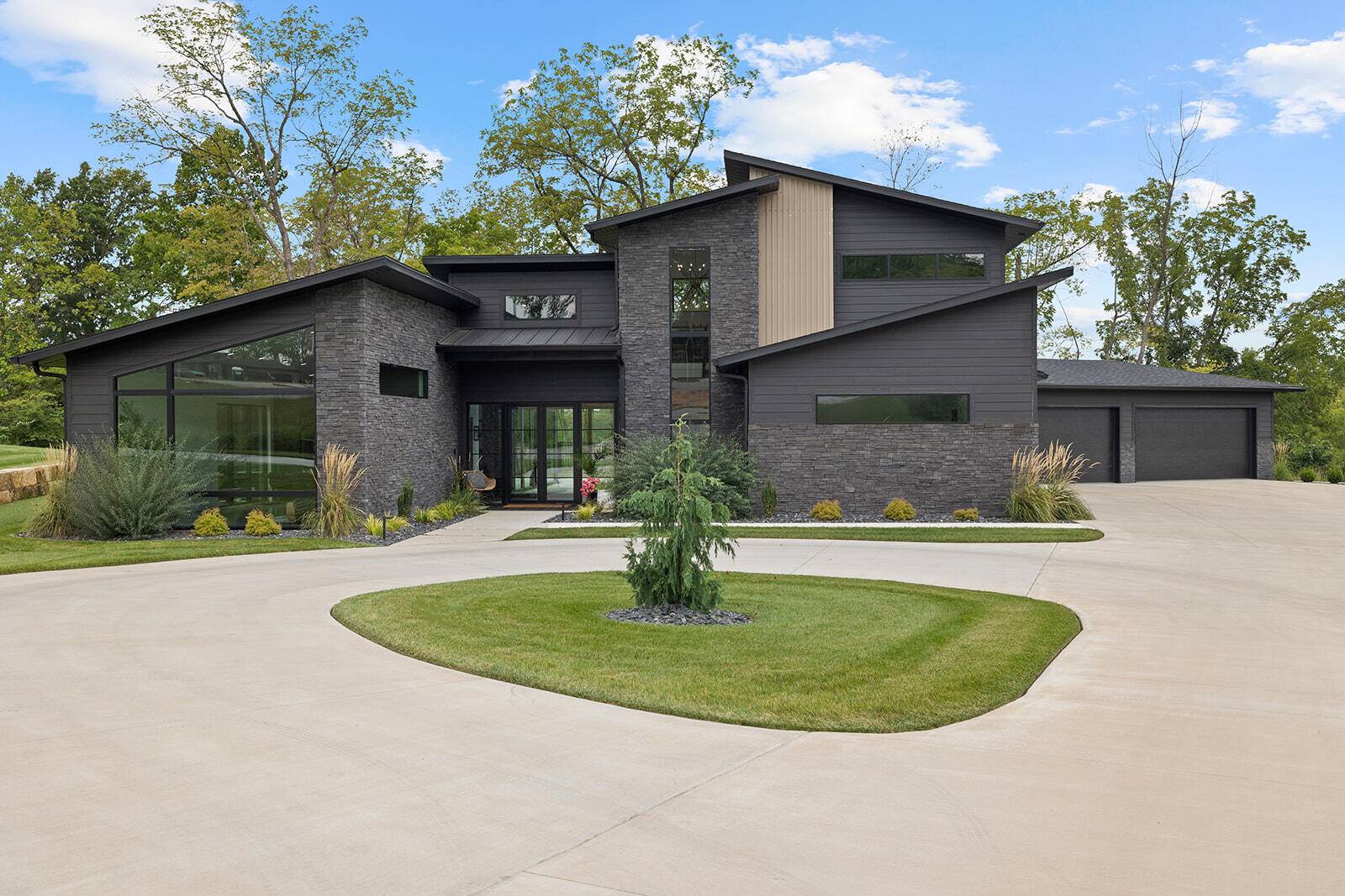 Nixa, MO 65714,861 Bantry Court
