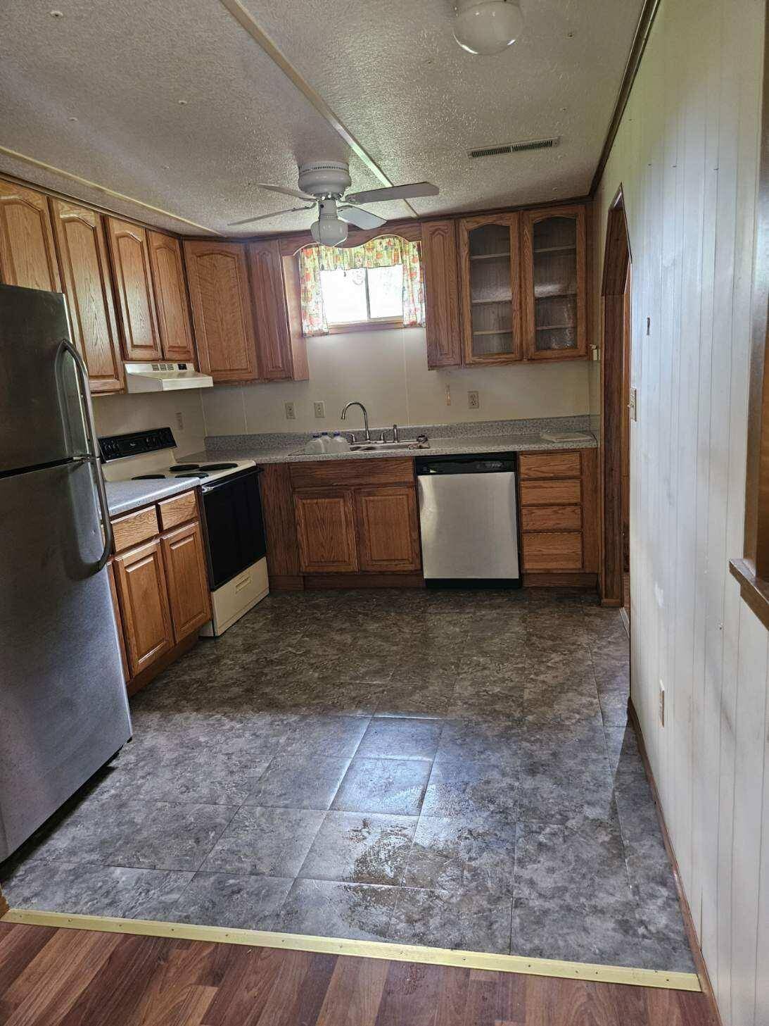Rockaway Beach, MO 65740,121 Lillian Road