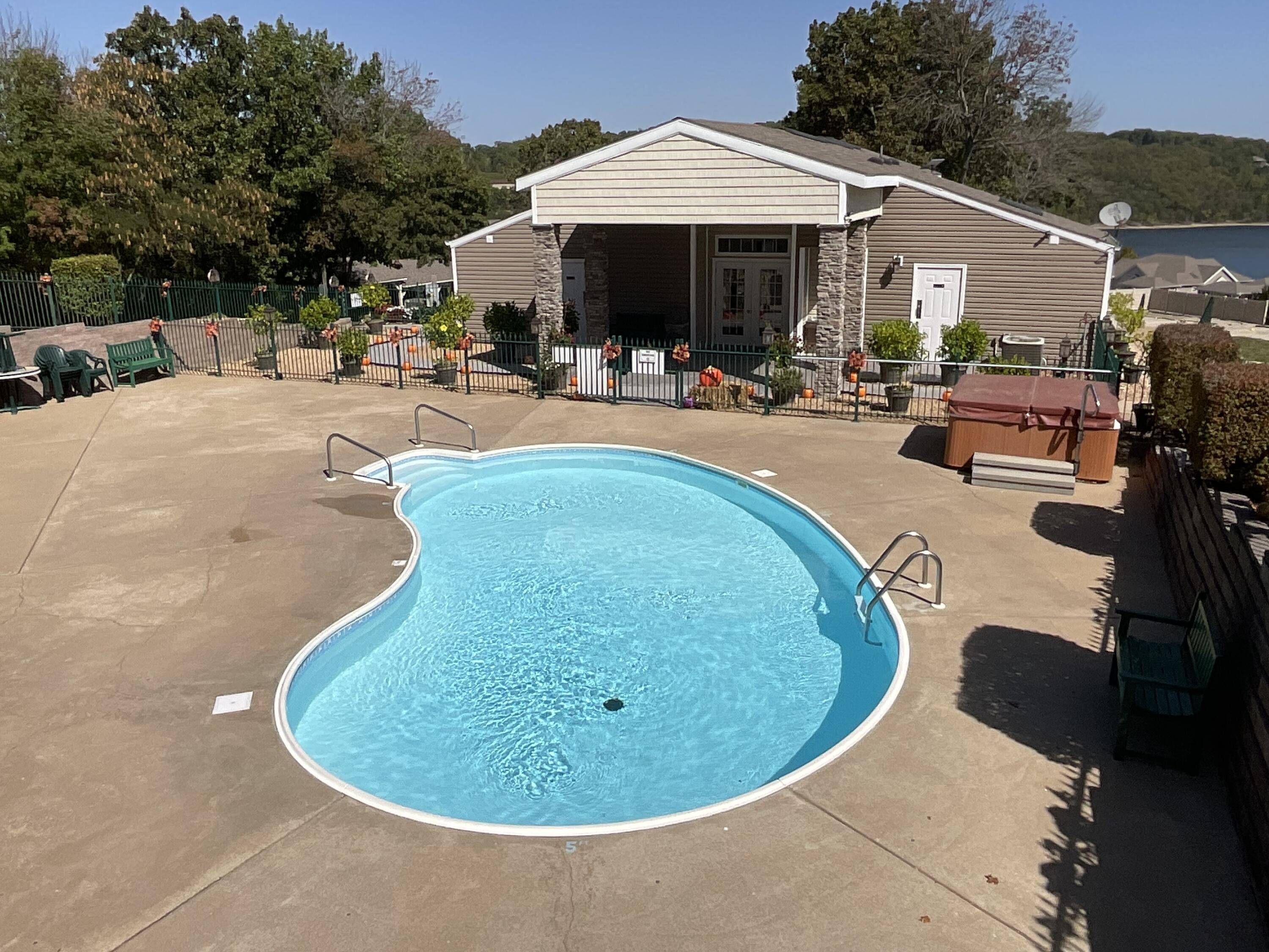 Kimberling City, MO 65686,1301 Rocky Shore Terrace #1