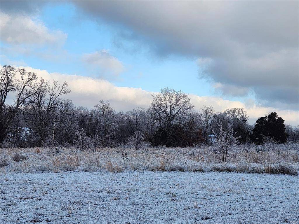 Phillipsburg, MO 65722,Tbd W Pine St