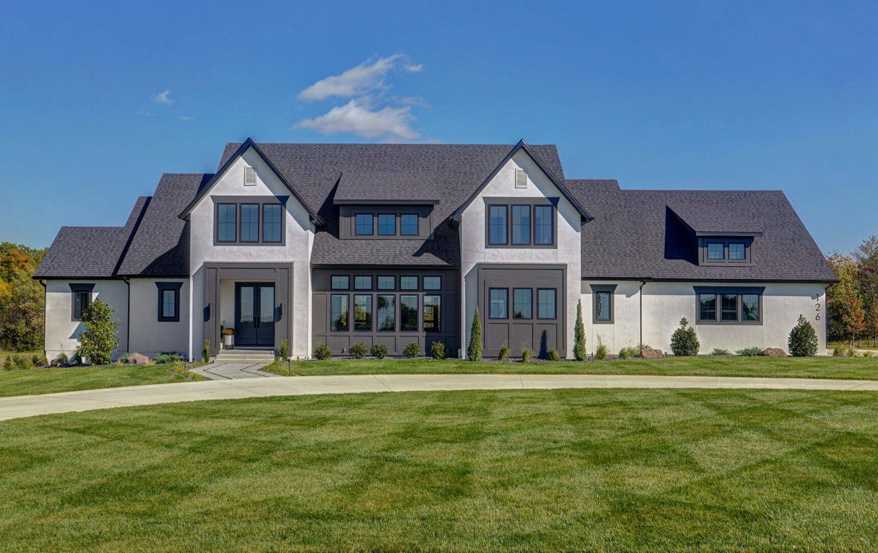 Ozark, MO 65721,126 E Wisteria Lane