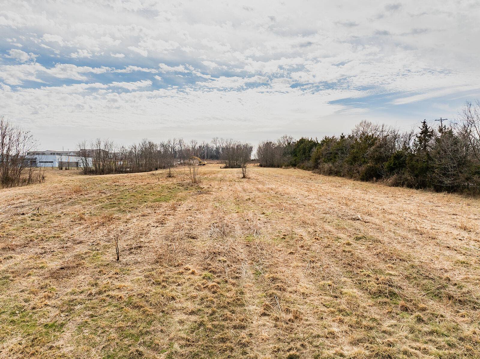 Battlefield, MO 65619,4255 Wilson Creek Marketplace Road