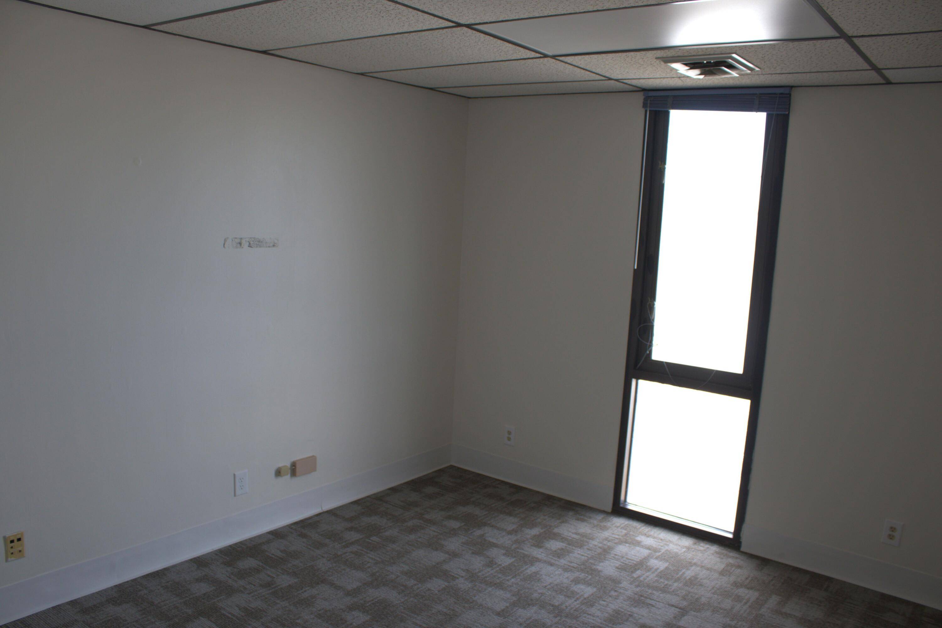 Springfield, MO 65802,1331 N Stewart Avenue #C