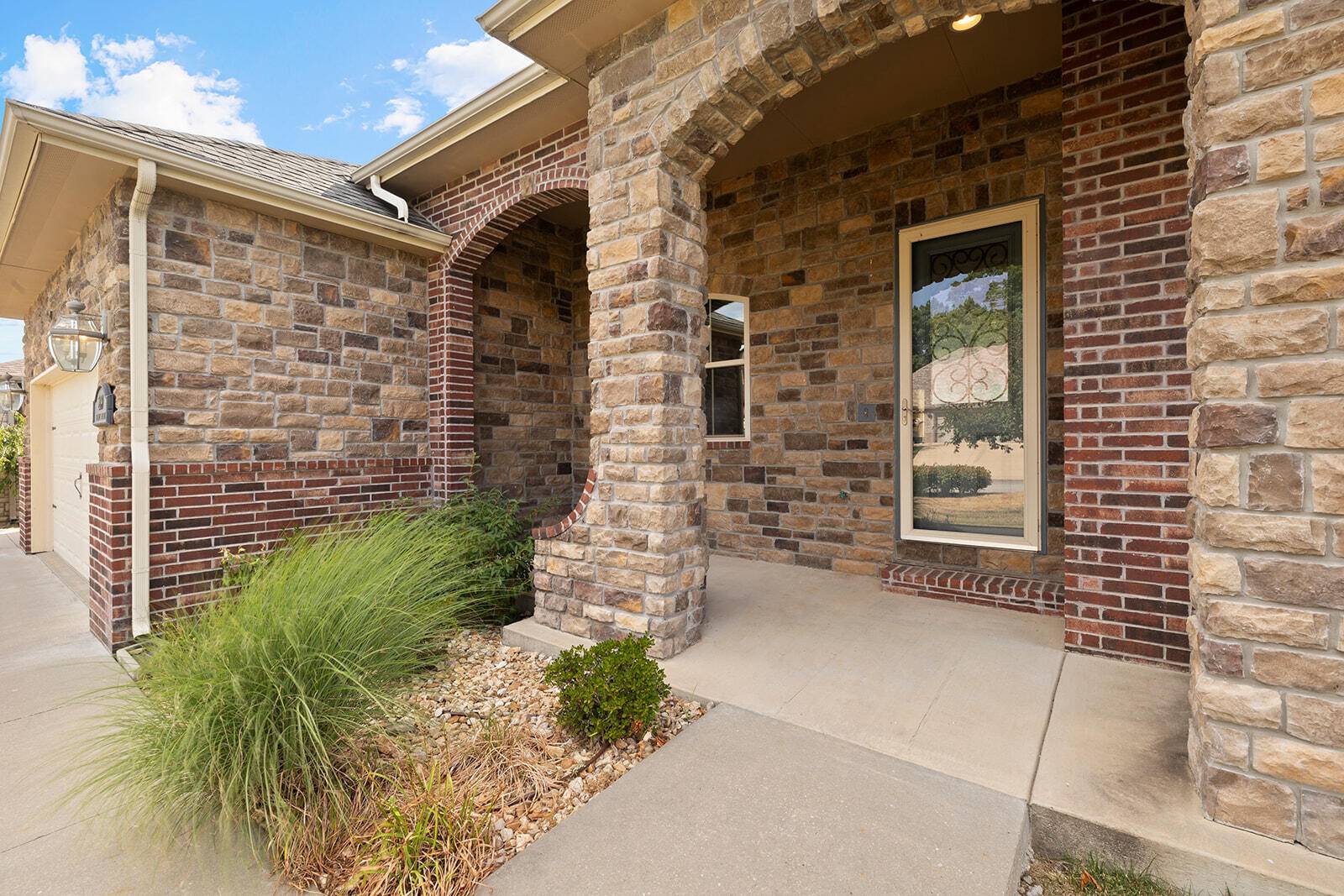 Hollister, MO 65672,209 Stoney Pointe Drive