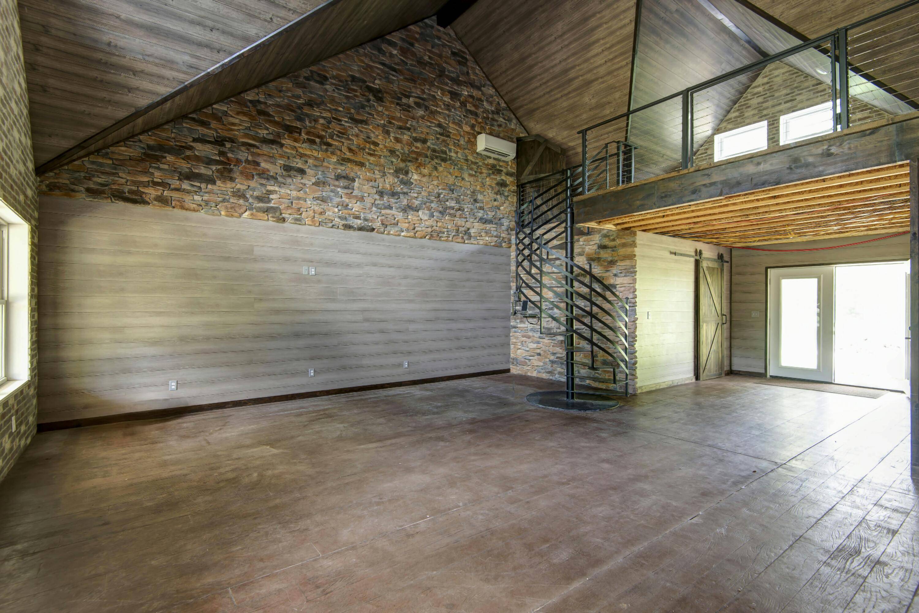 Goodson, MO 65663,3121 S 205th Road