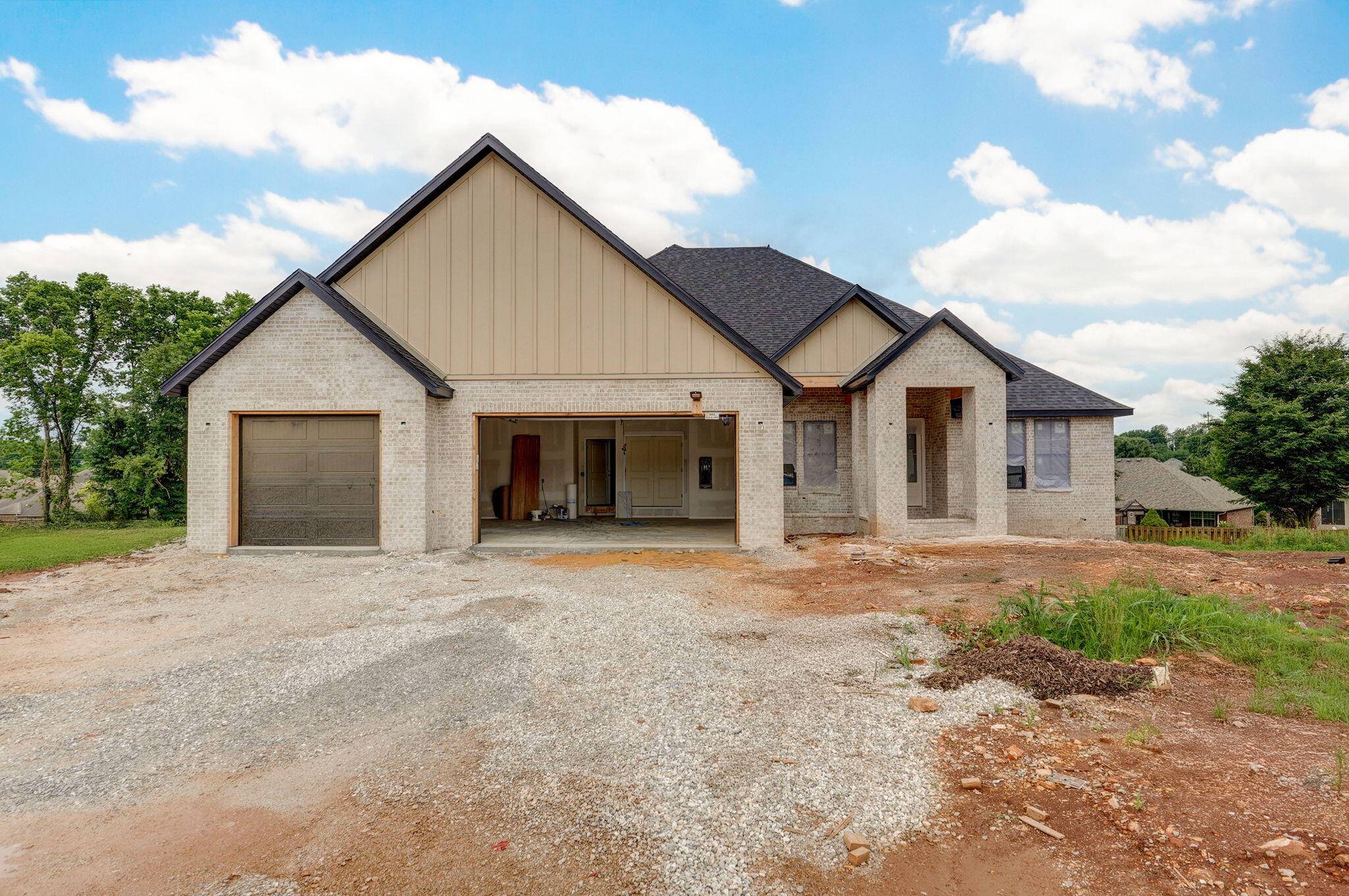 Springfield, MO 65802,5084 E Ferdinand Court
