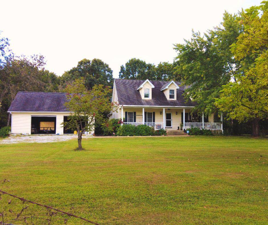 Yukon, MO 65589,5826 Highway 17