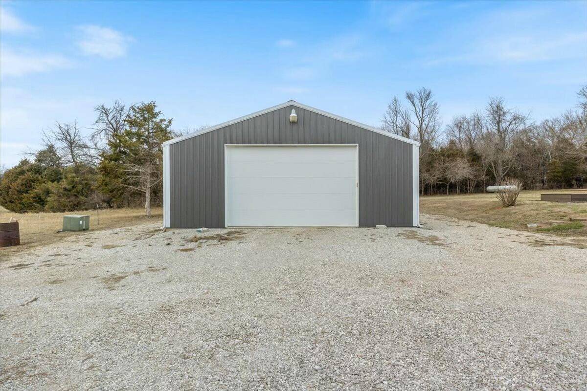 Springfield, MO 65803,1789 E Farm Road 74