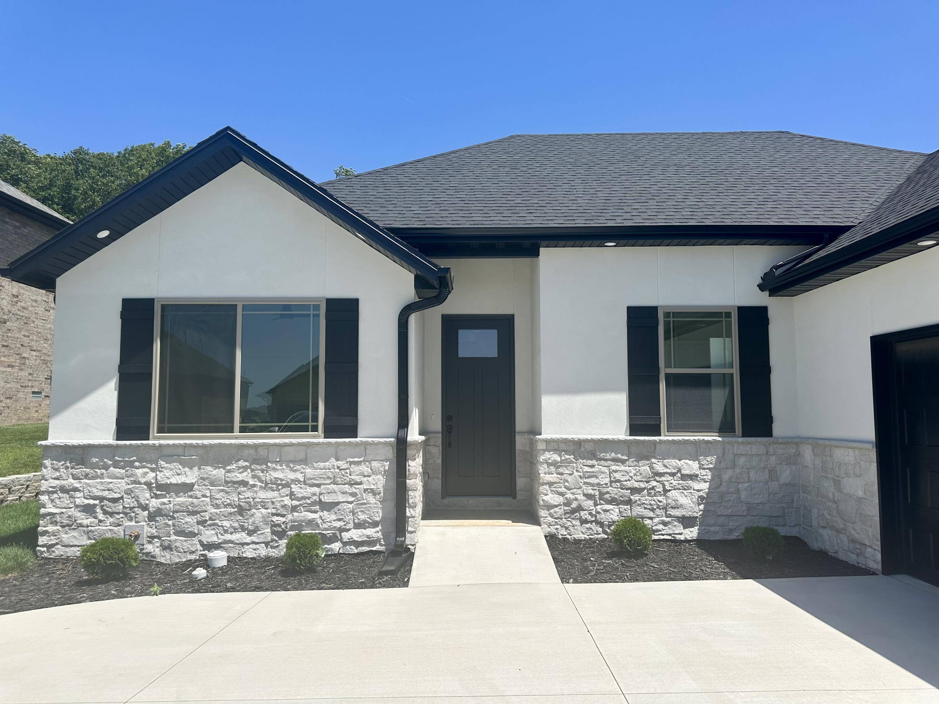 Springfield, MO 65810,1611 W Gaslight Drive