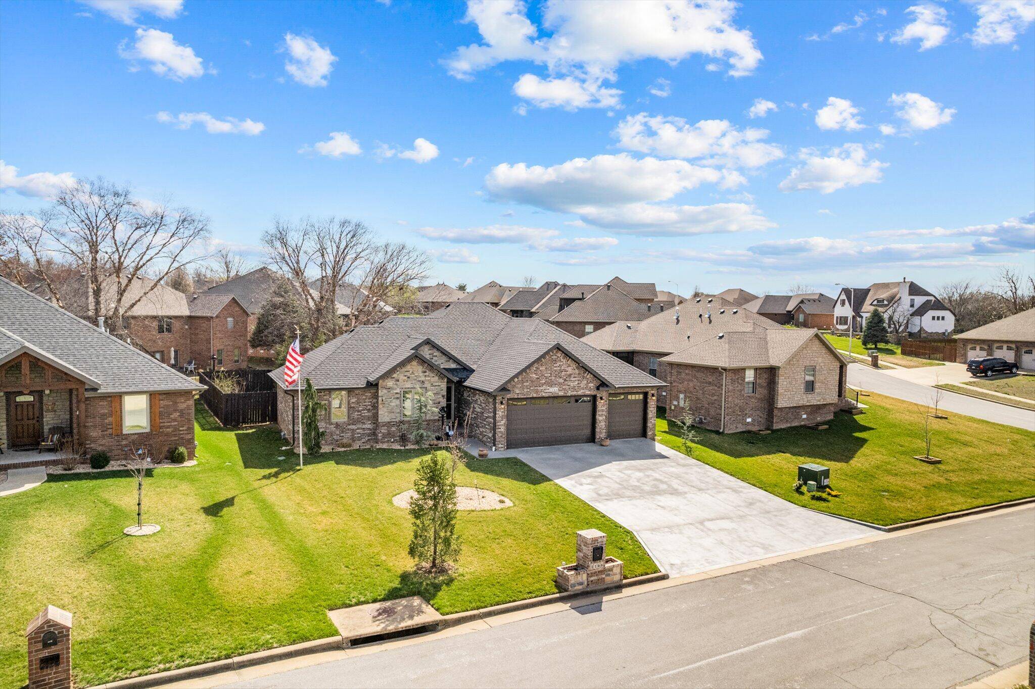 Springfield, MO 65803,1166 E Headley Street