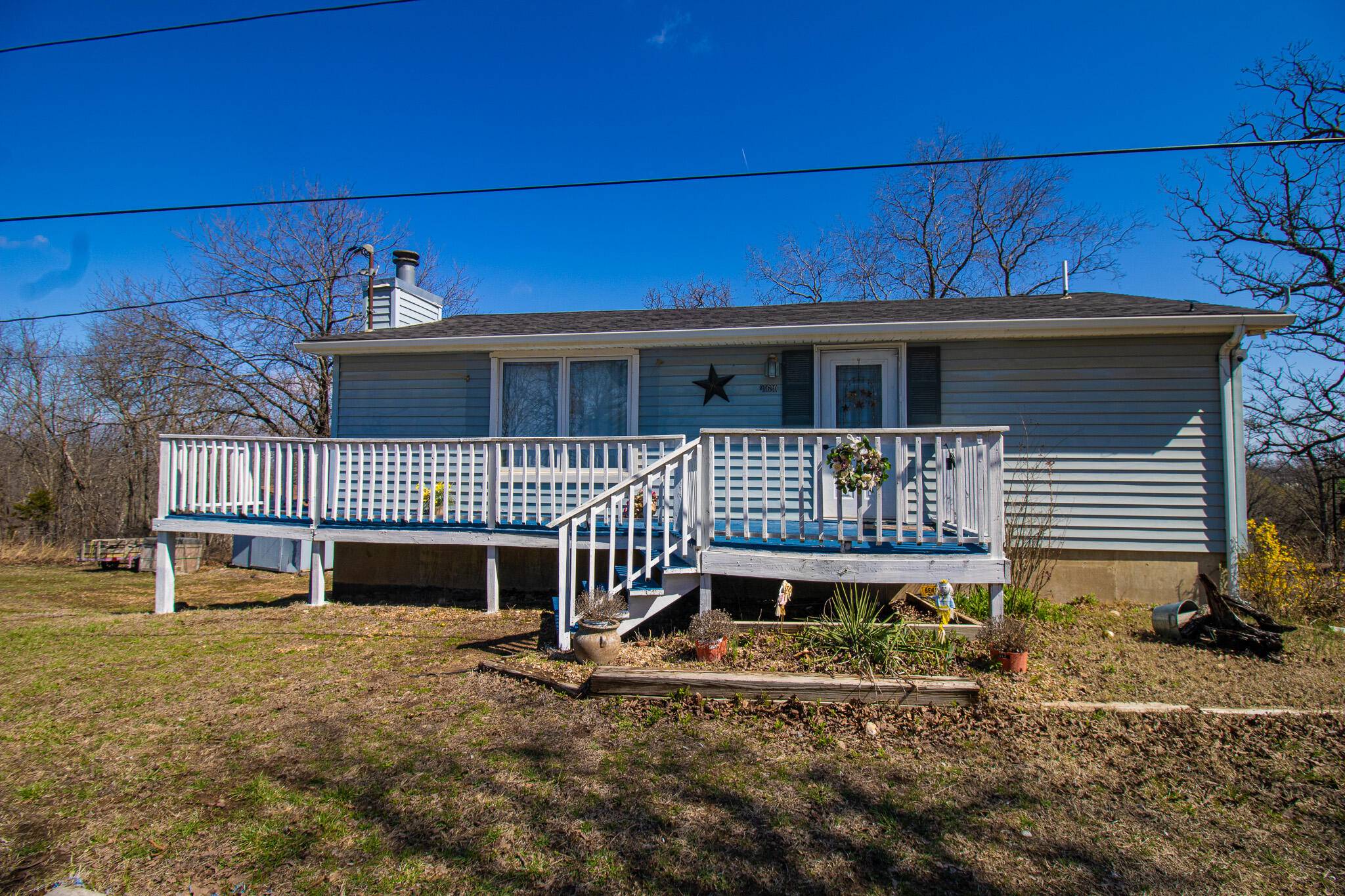 Edwards, MO 65326,30680 Hillcrest Avenue