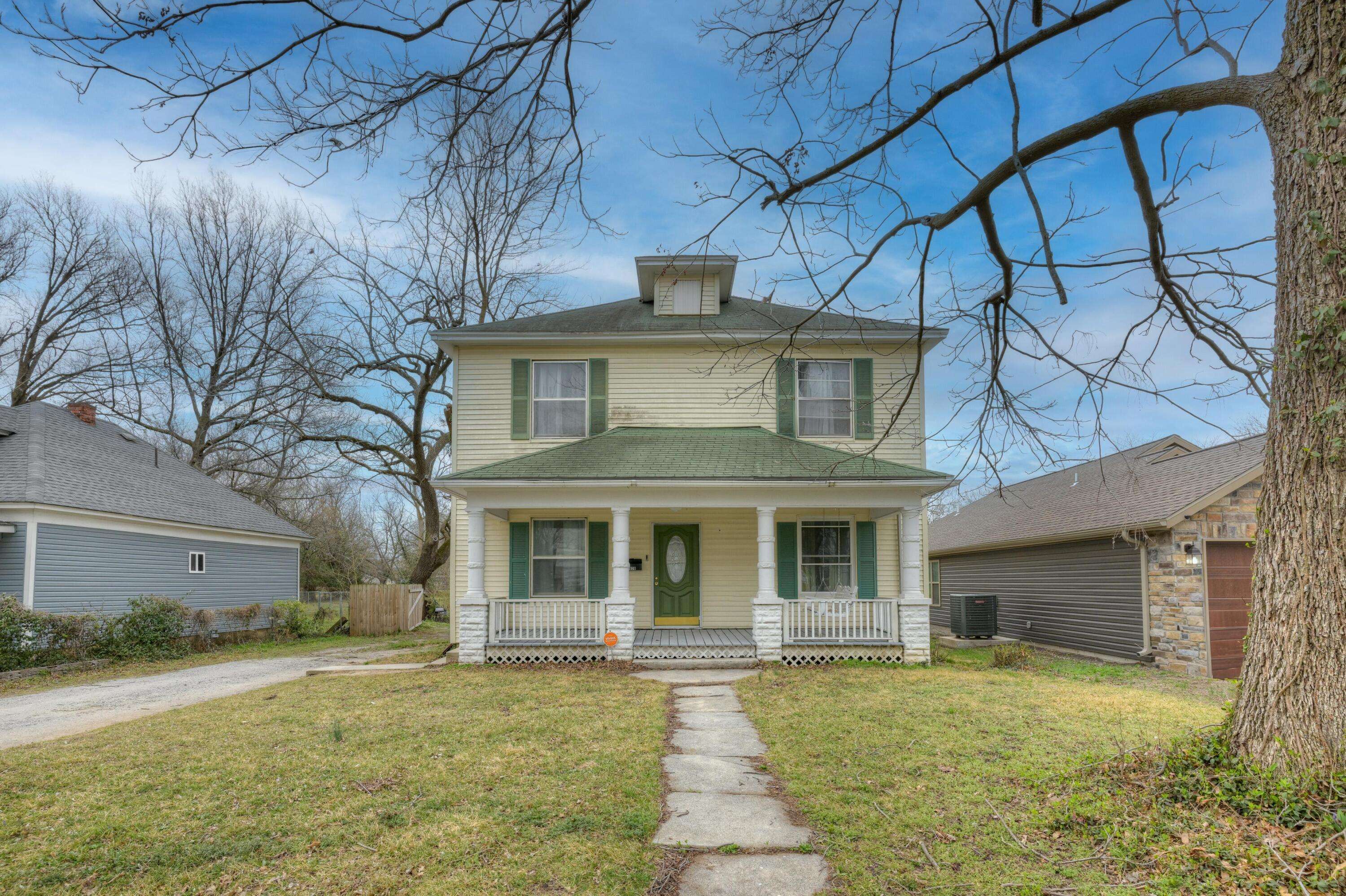 Joplin, MO 64801,2628 E 8th Street