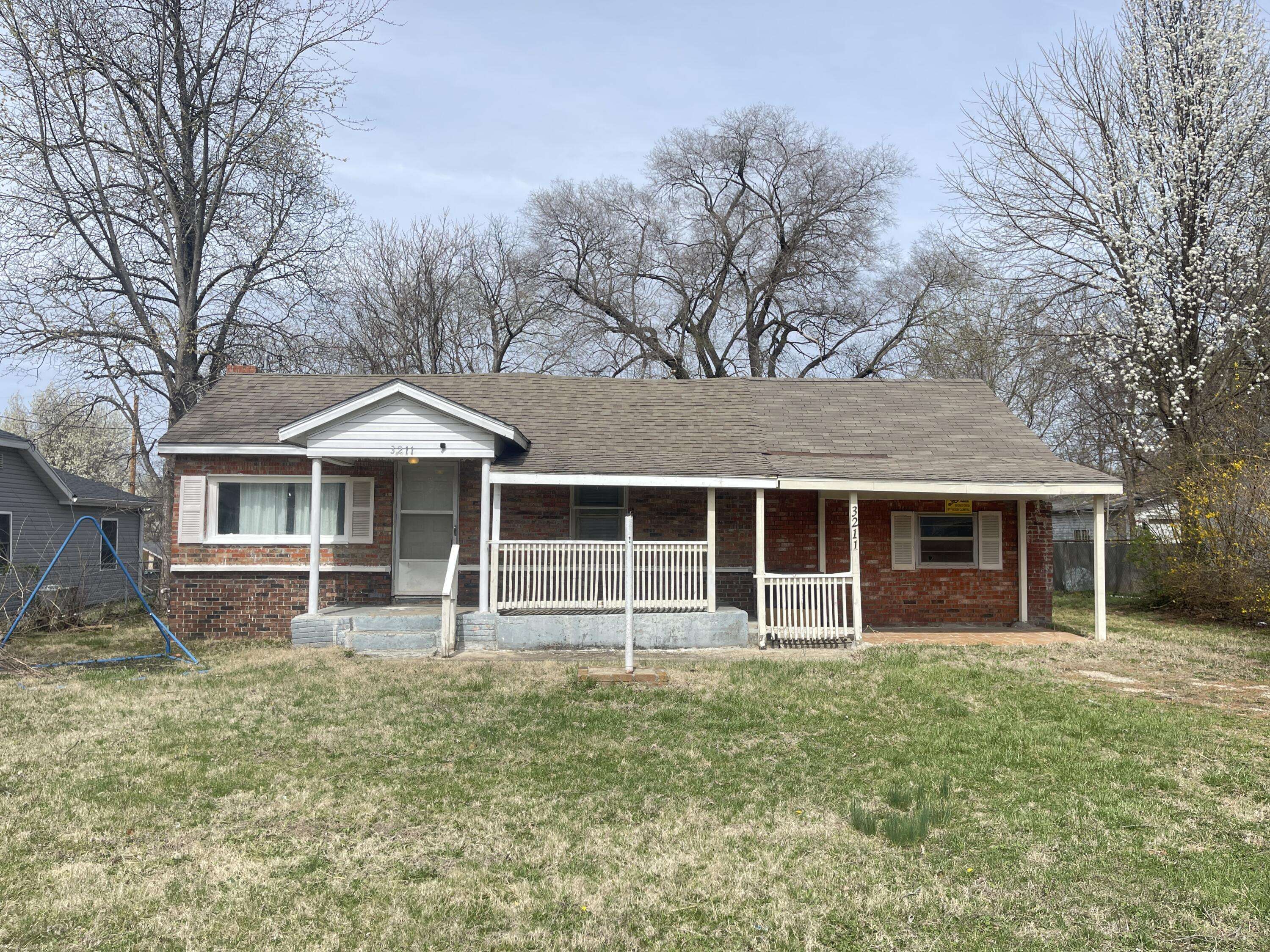 Springfield, MO 65802,3211 W Madison Street