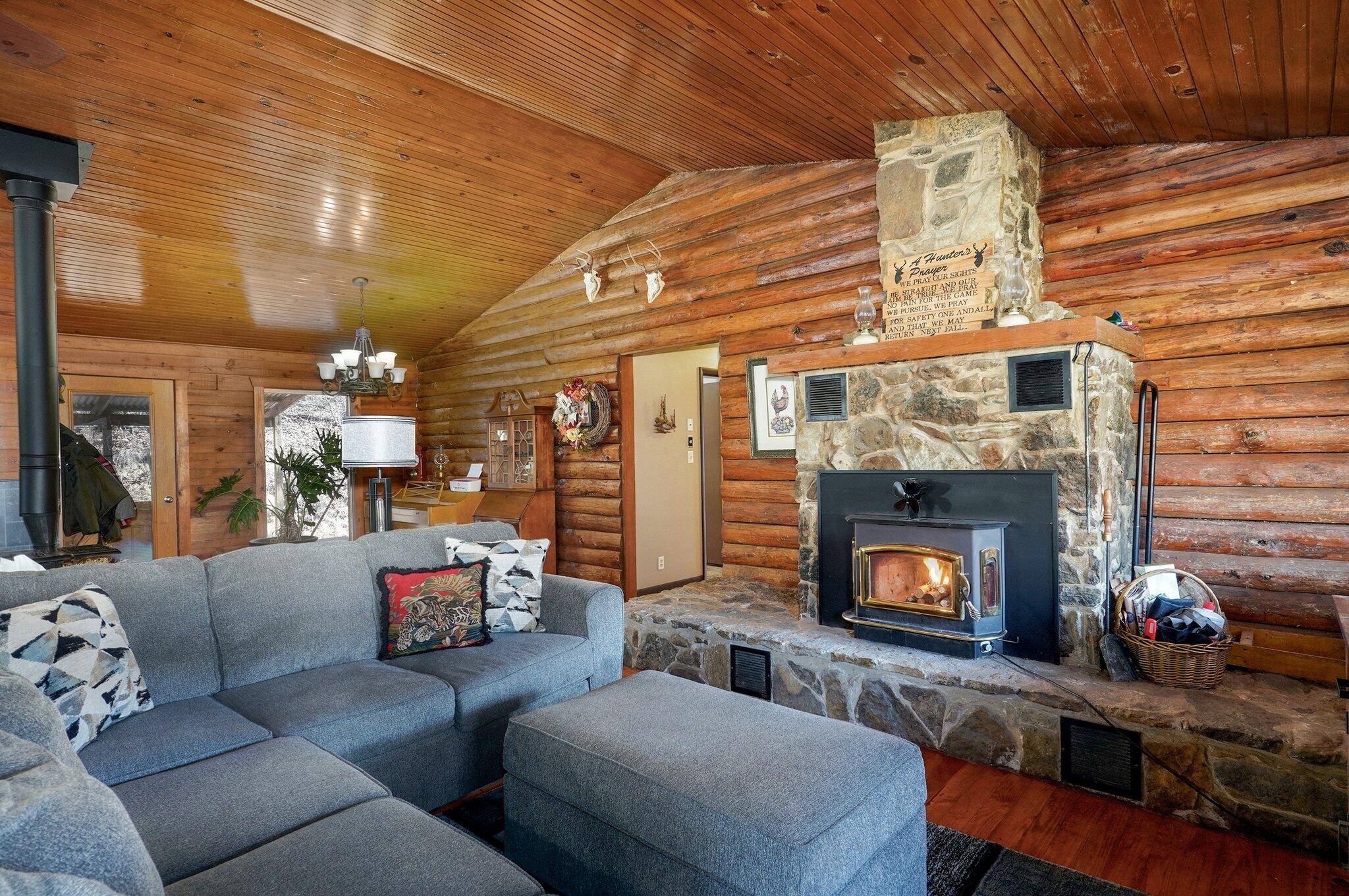 Ash Grove, MO 65604,7628 Lawrence 1187