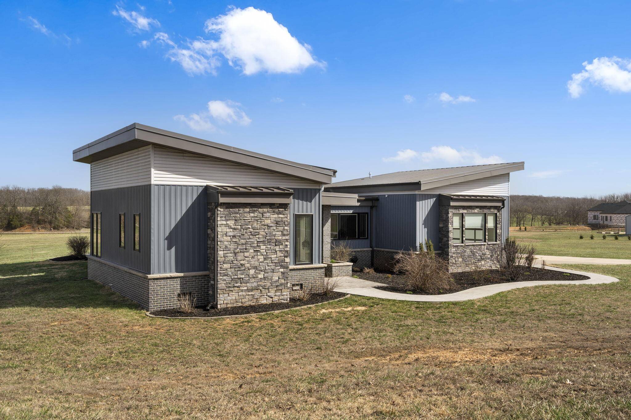 Rogersville, MO 65742,755 Indian Grove Lane
